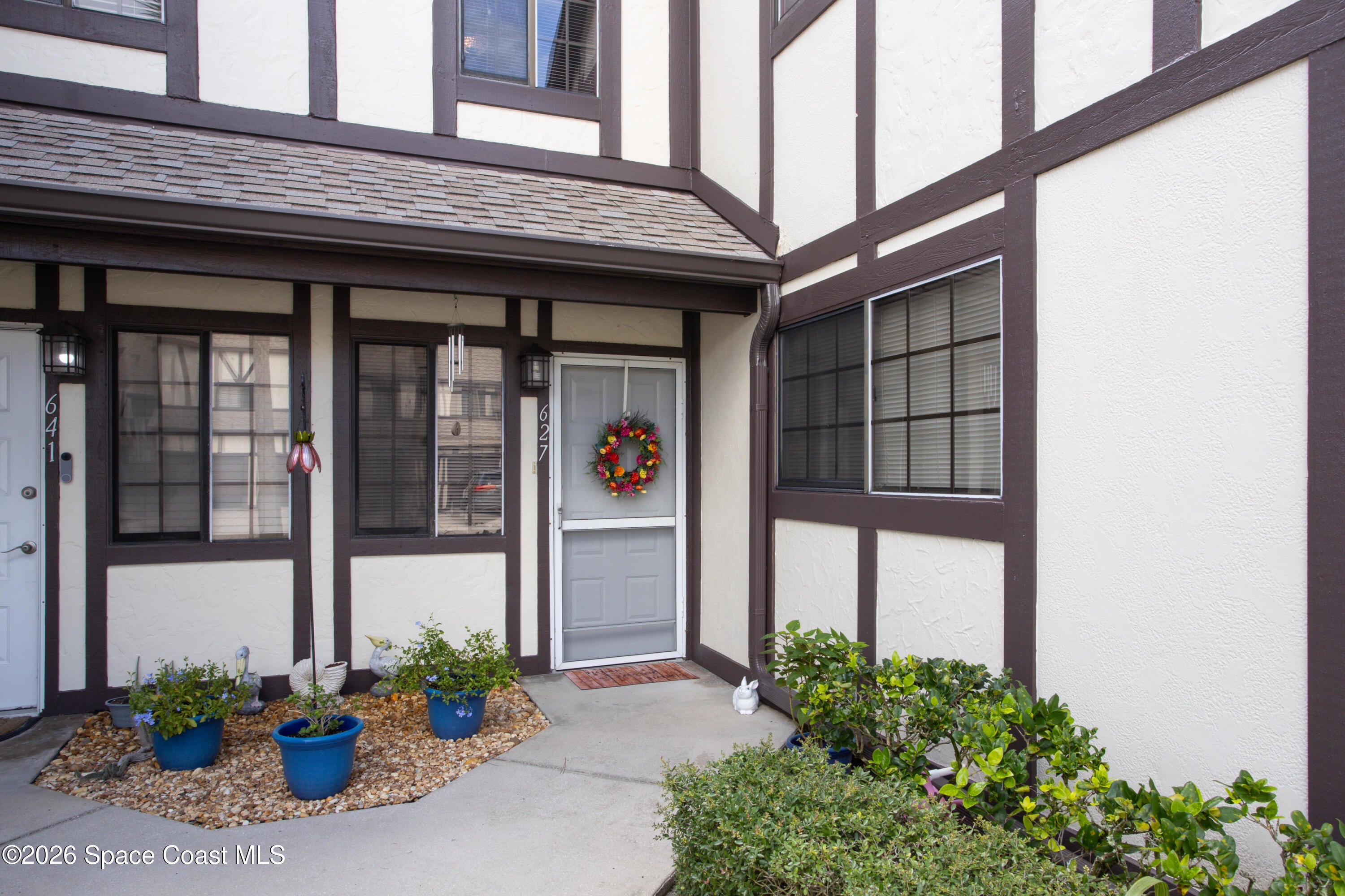 627 Greenwood Manor Circle 33-H