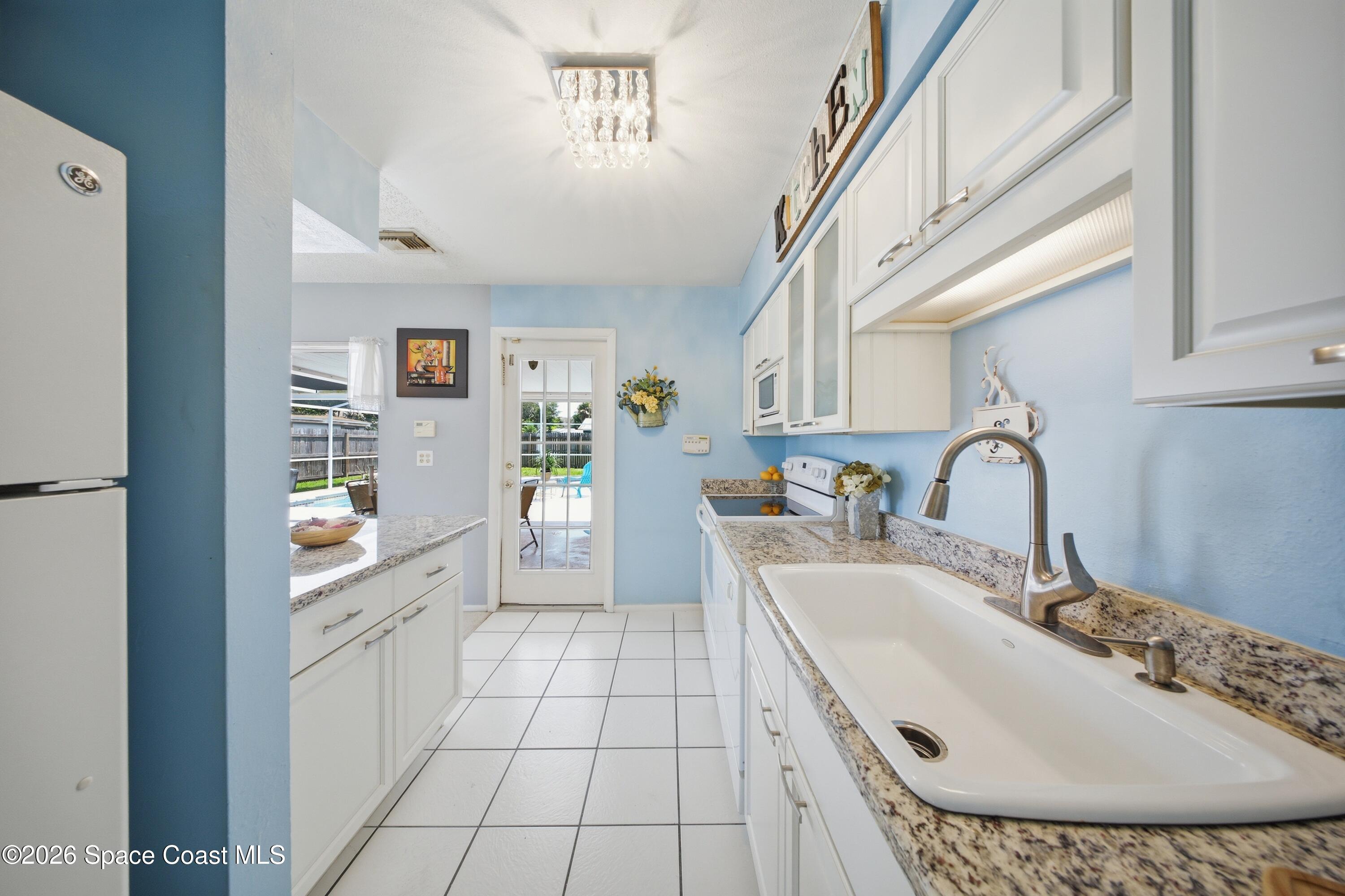 2803 Kensington Drive