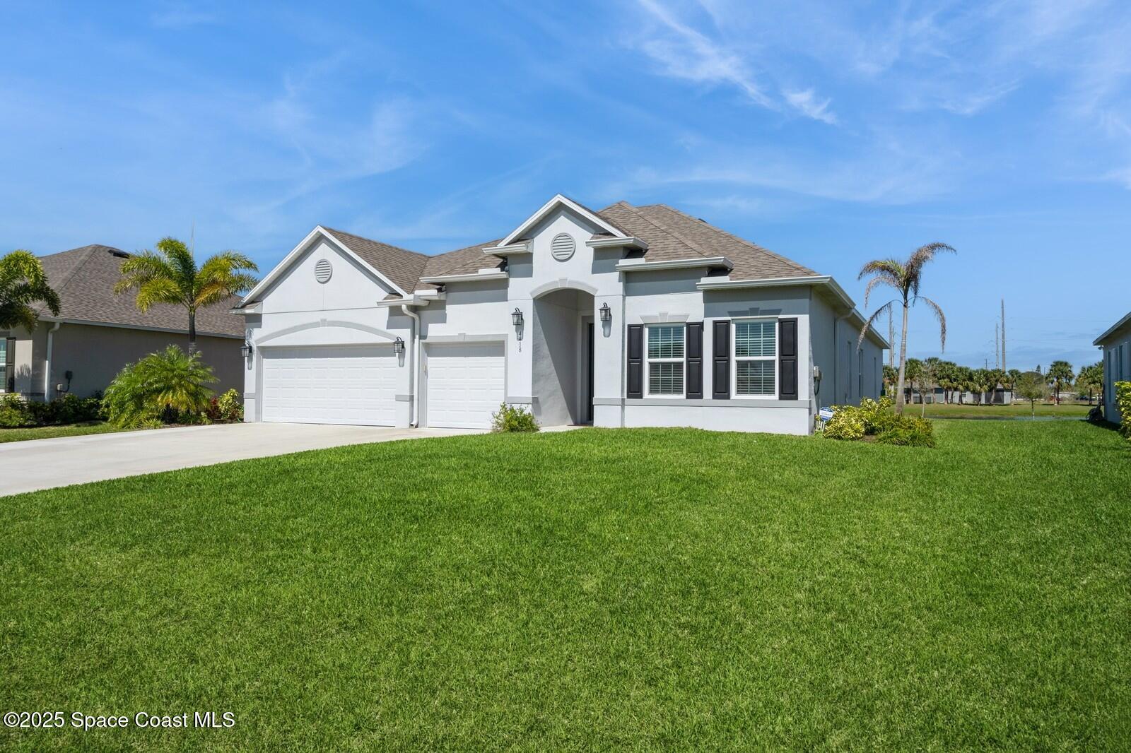 4418 Lago Vista Drive