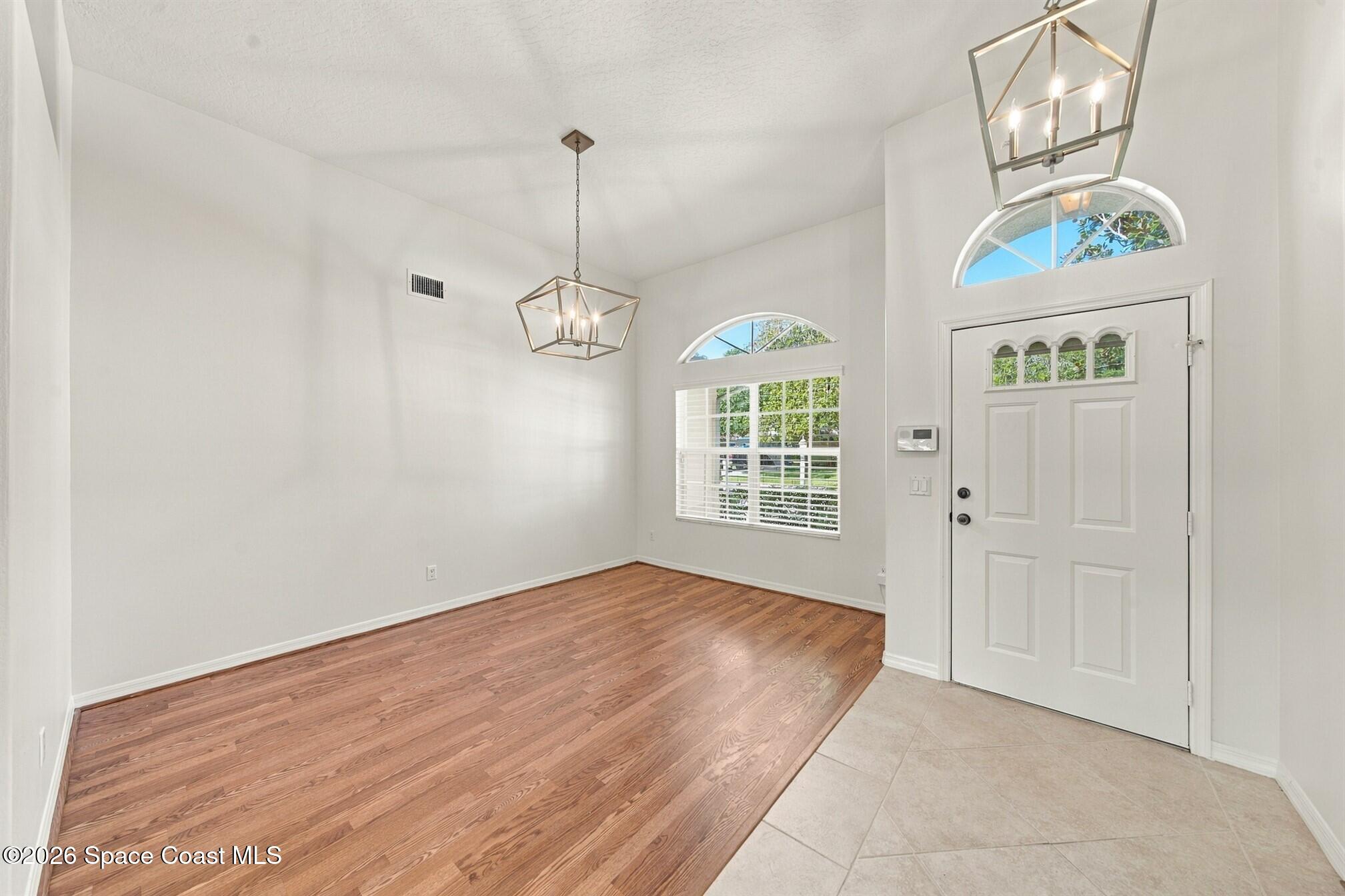 423 Vizcaya Court