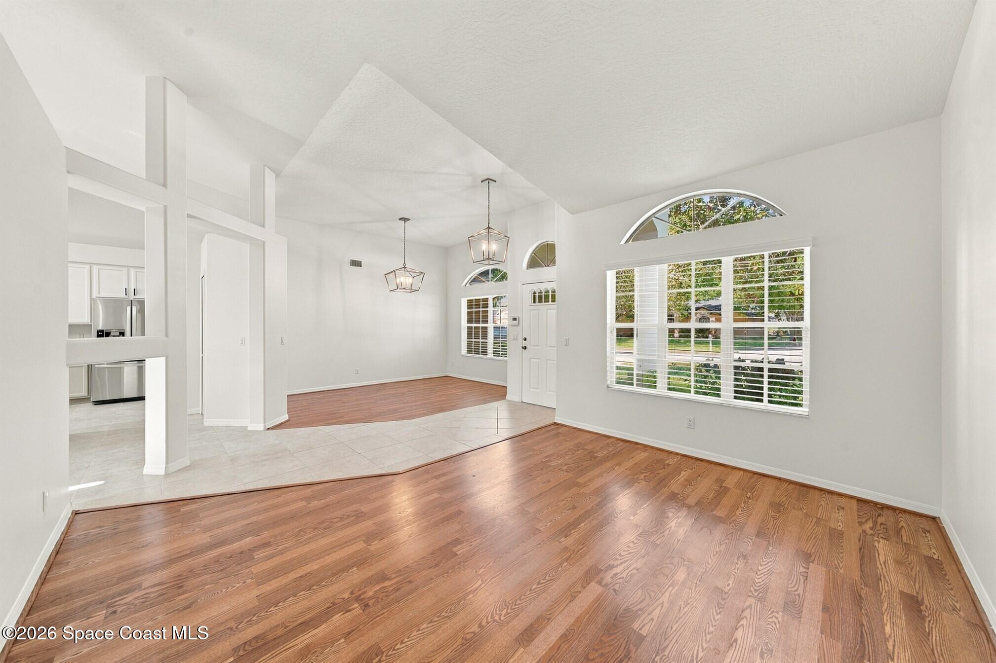 423 Vizcaya Court