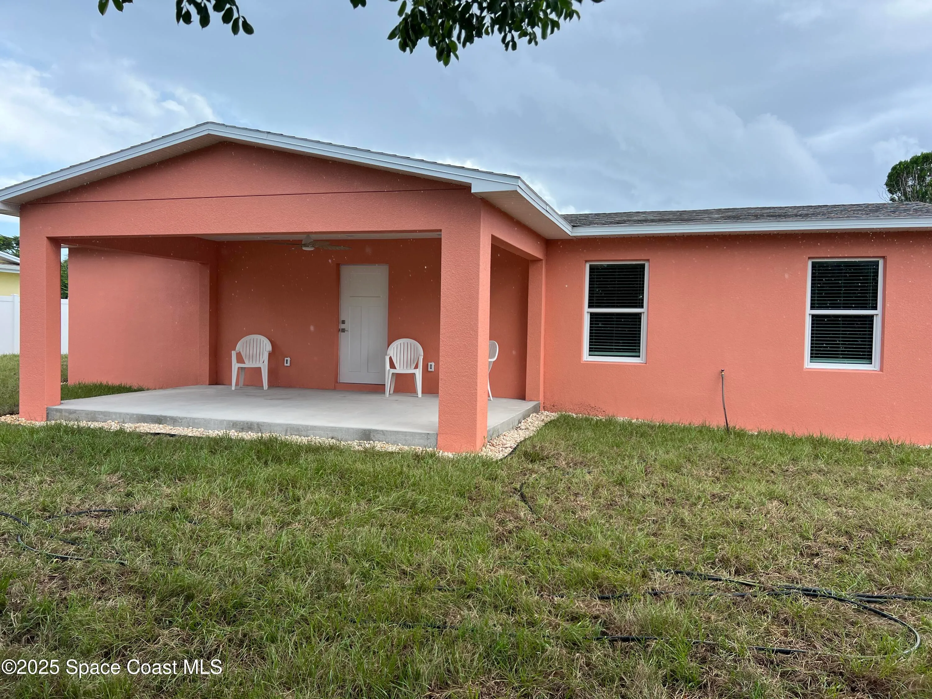 Indialantic, Florida 32903, United States, 3 Bedrooms Bedrooms, ,2 BathroomsBathrooms,Residential,Active,207148