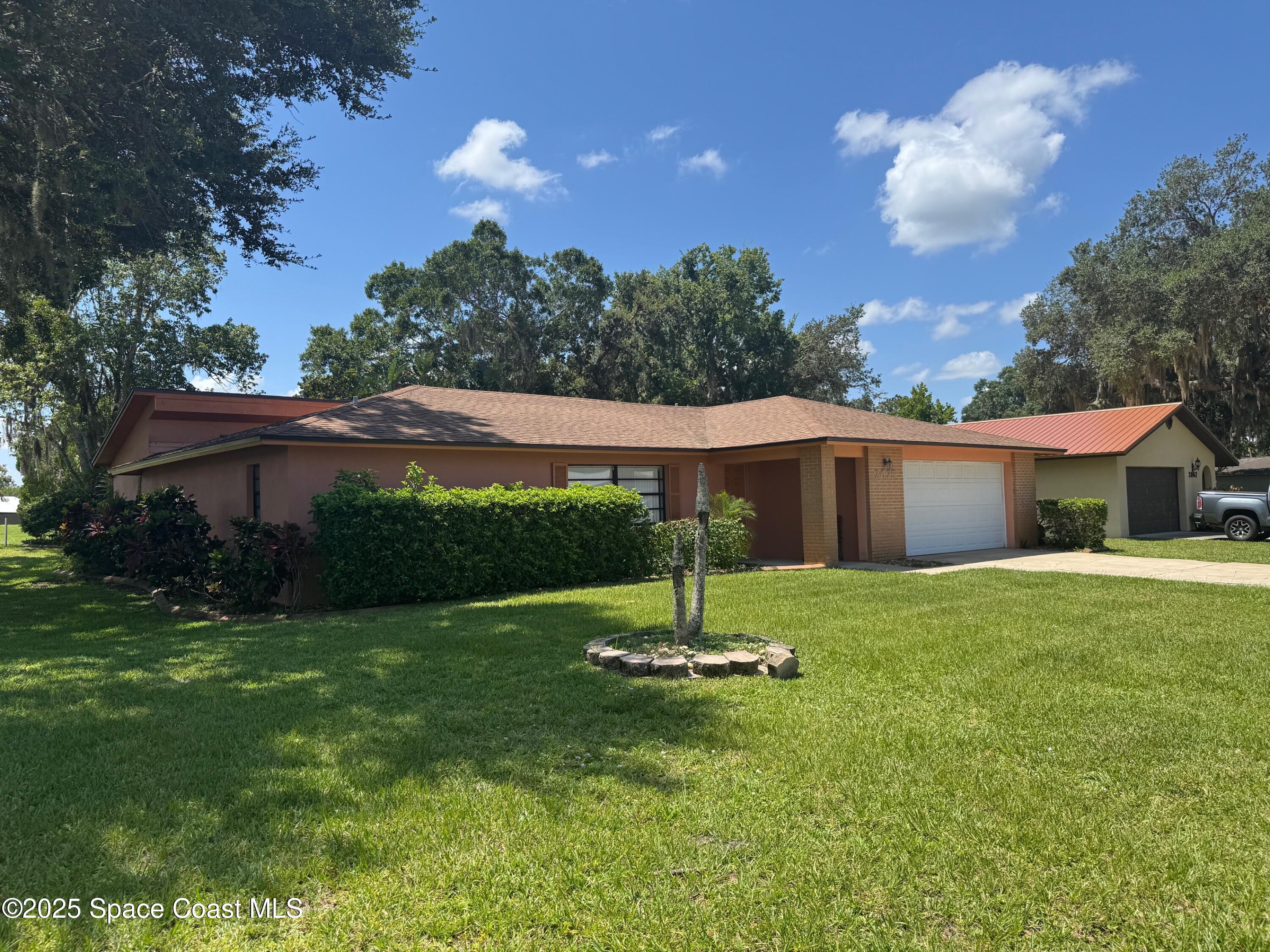 2075 King Richard Drive