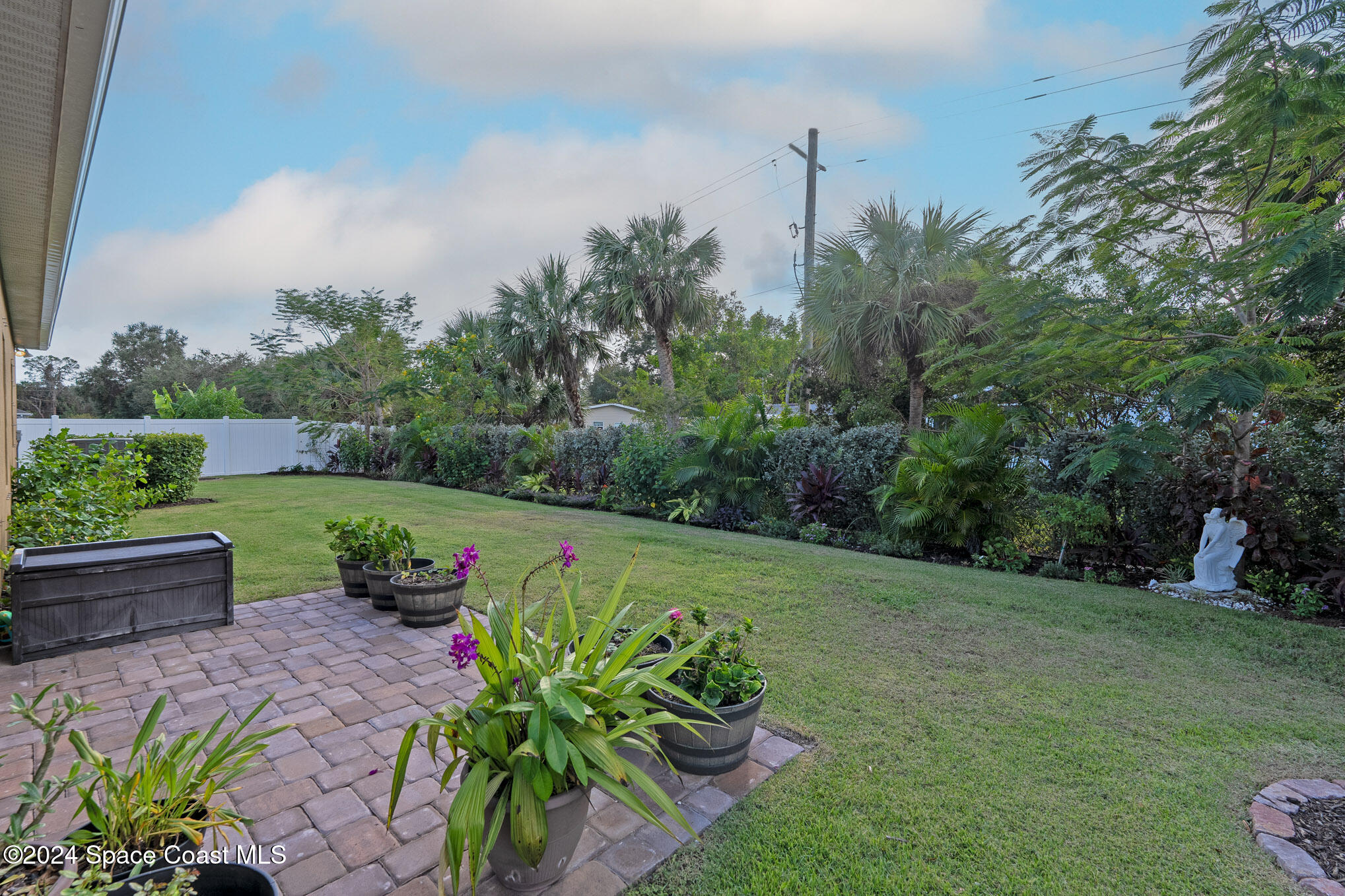 4450 Hebron Drive