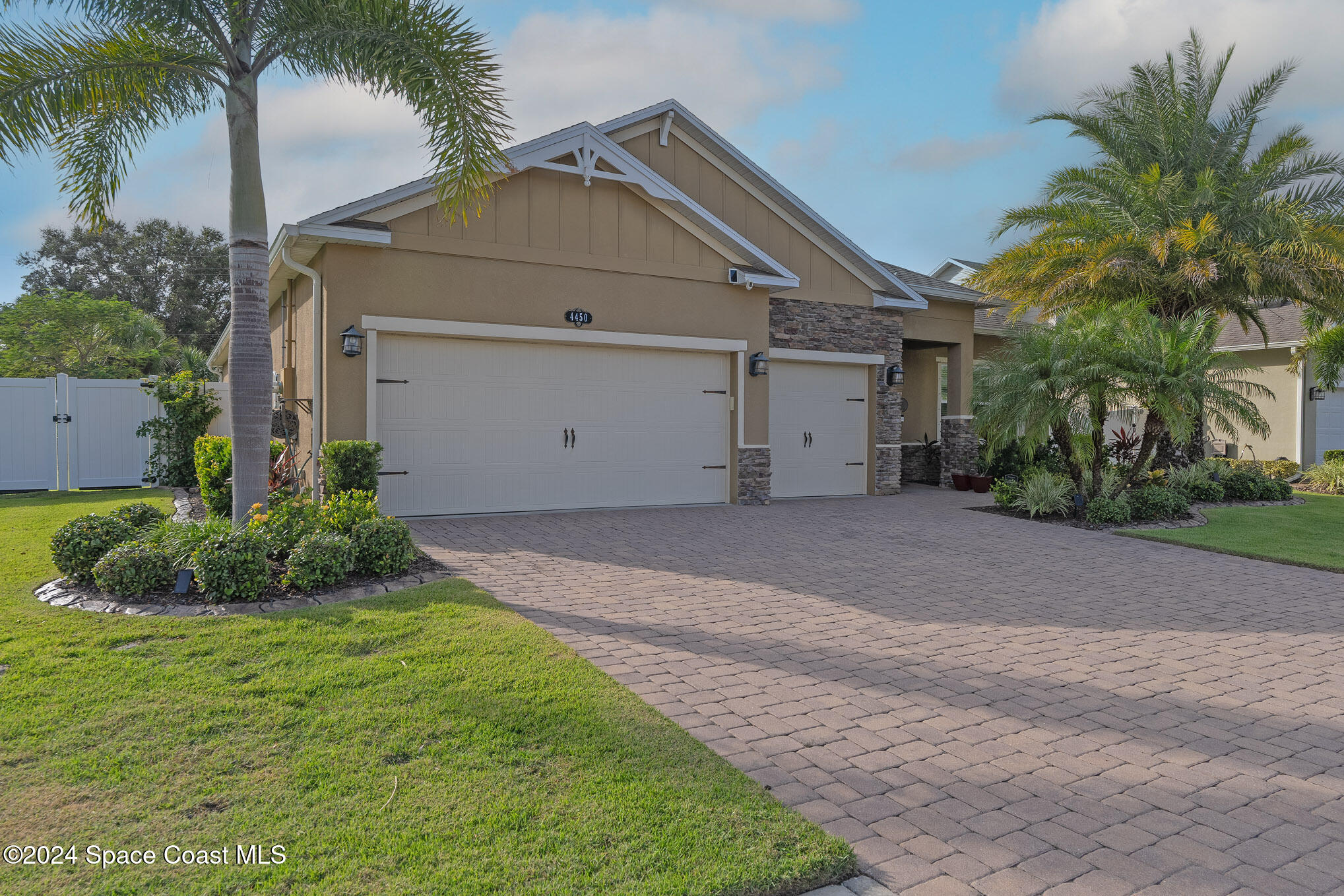 4450 Hebron Drive