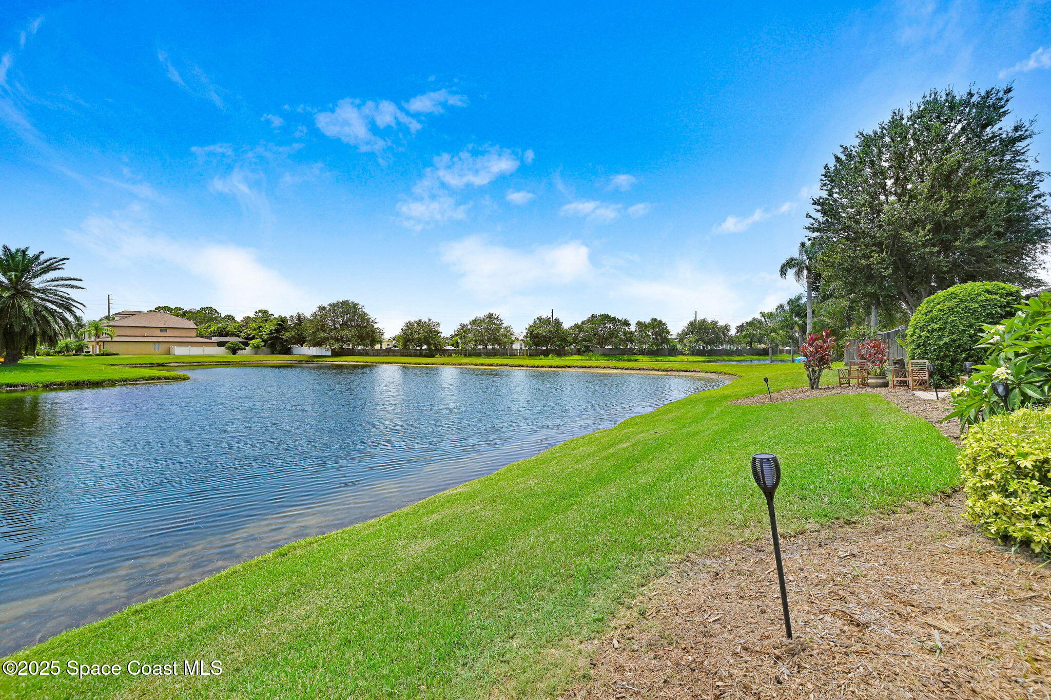 1137 White Oak Circle