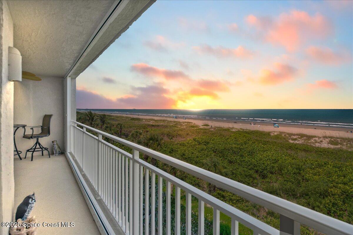425 Buchanan Avenue 404