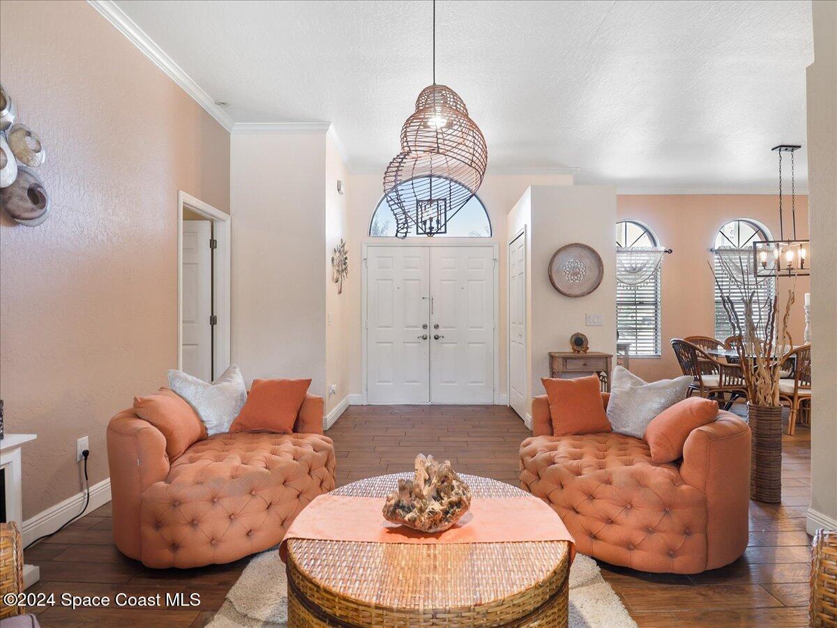 6349 Whispering Lane