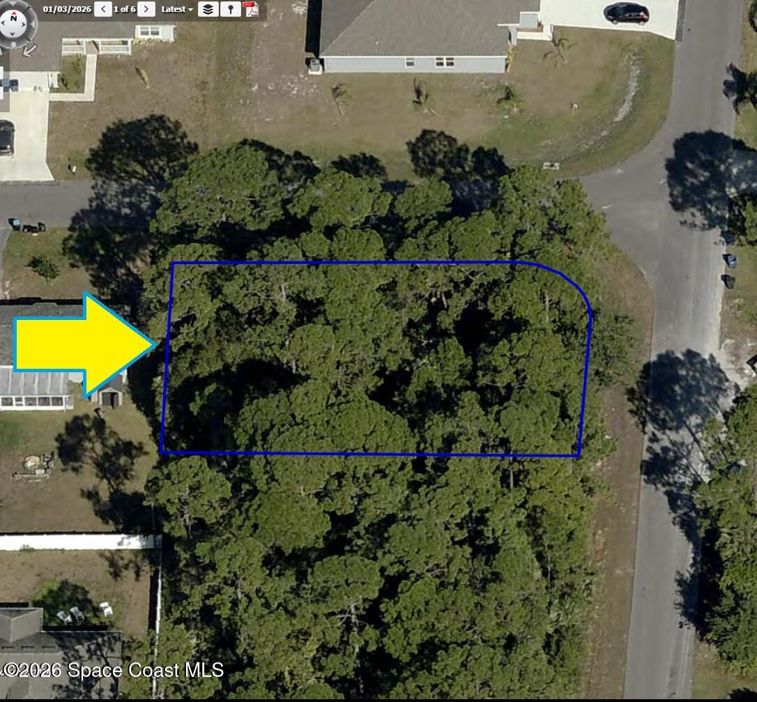 554 Fernwood Avenue NW