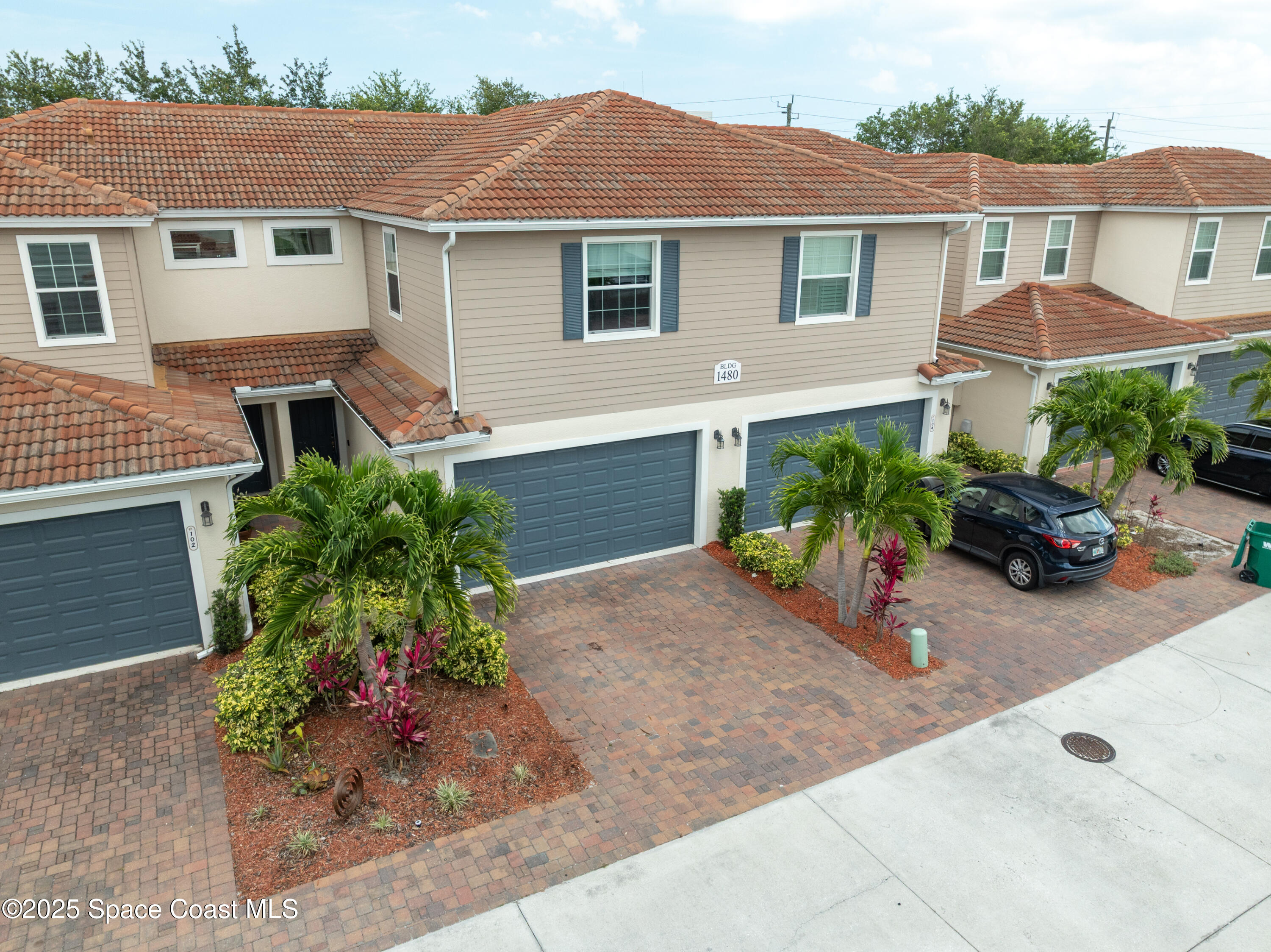 1480 Isabella Drive 103