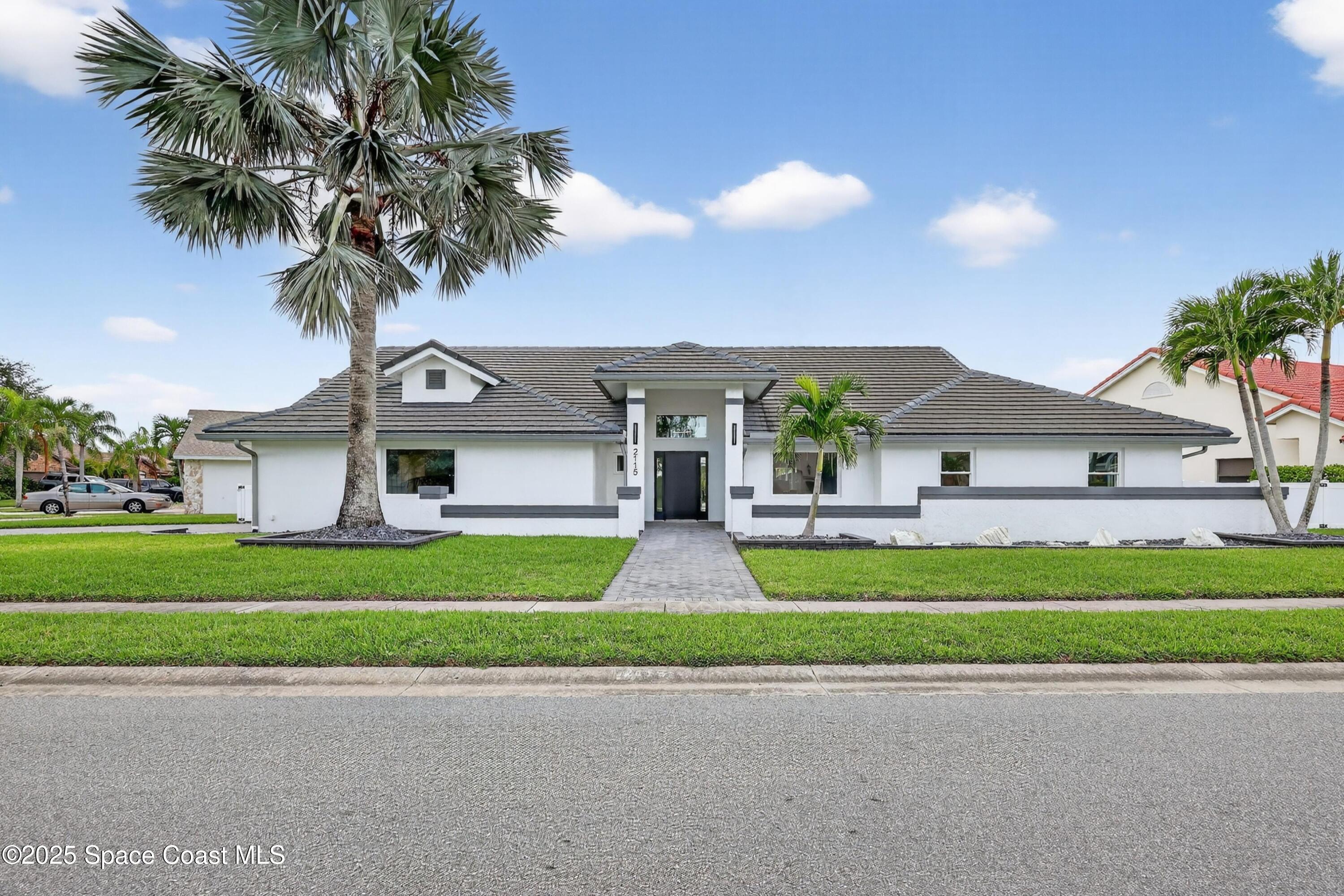 2115 Leeward Lane