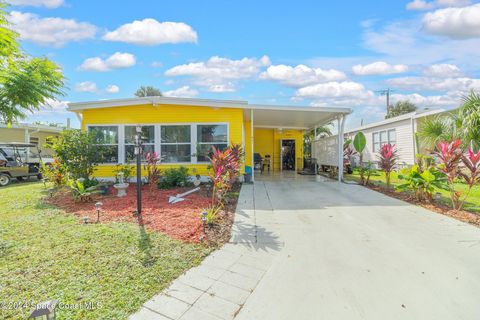 A home in Barefoot Bay