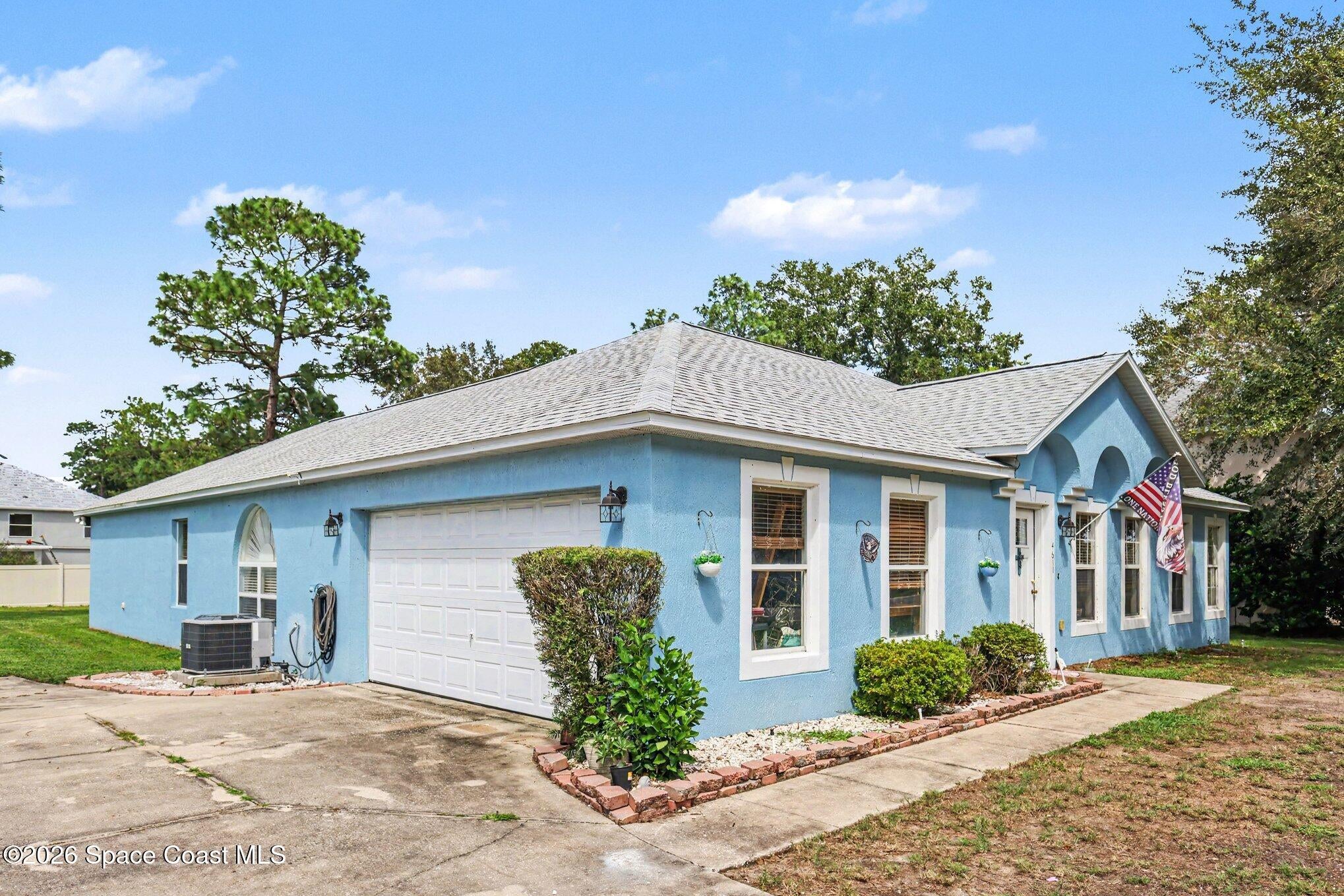 4611 SE 32nd Place