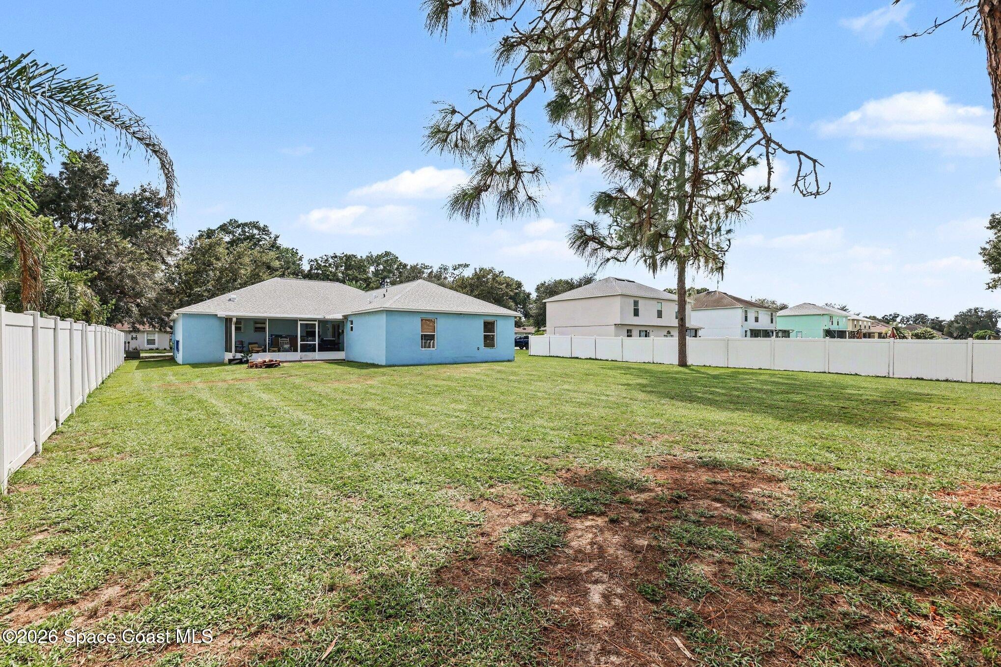 4611 SE 32nd Place