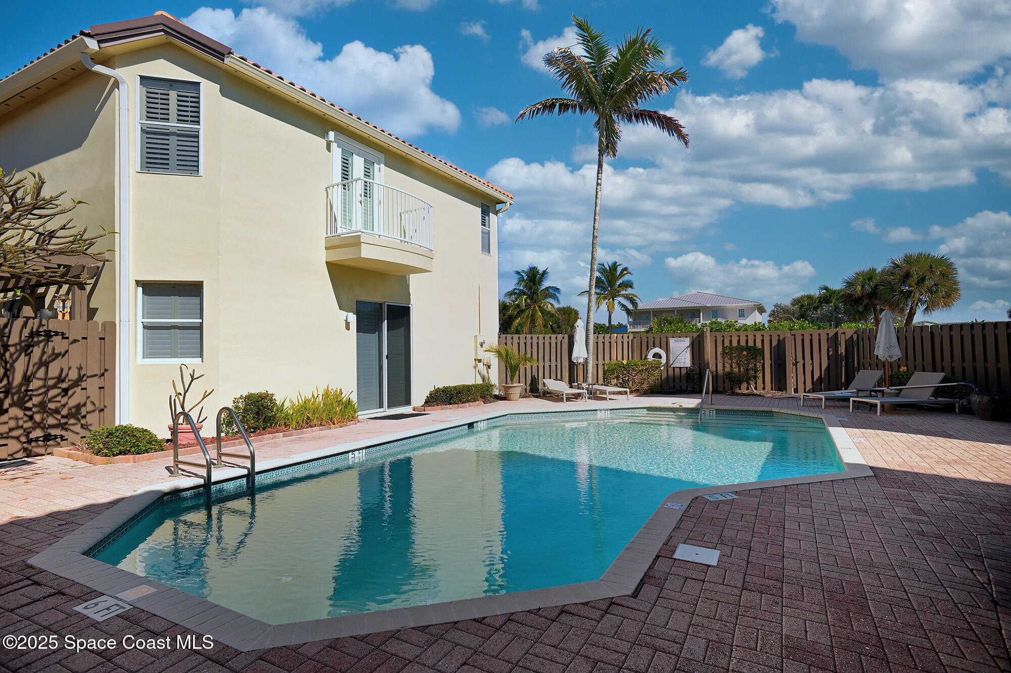 1710 S Miramar Avenue