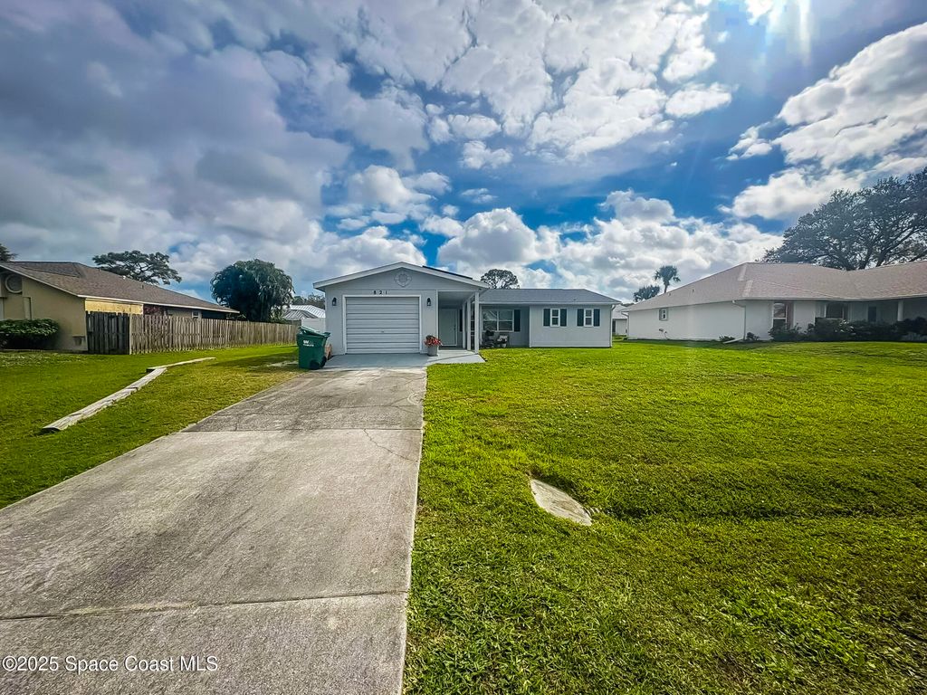 Photo of 821 Barber Street, Sebastian, FL 32958 (MLS # 1038319)