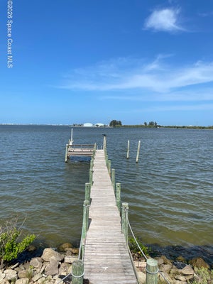 200 MILFORD POINT DR, MERRITT ISLAND, FL 32952 - Image f3d00a3029df662b6b6121287c0b1083/833600265