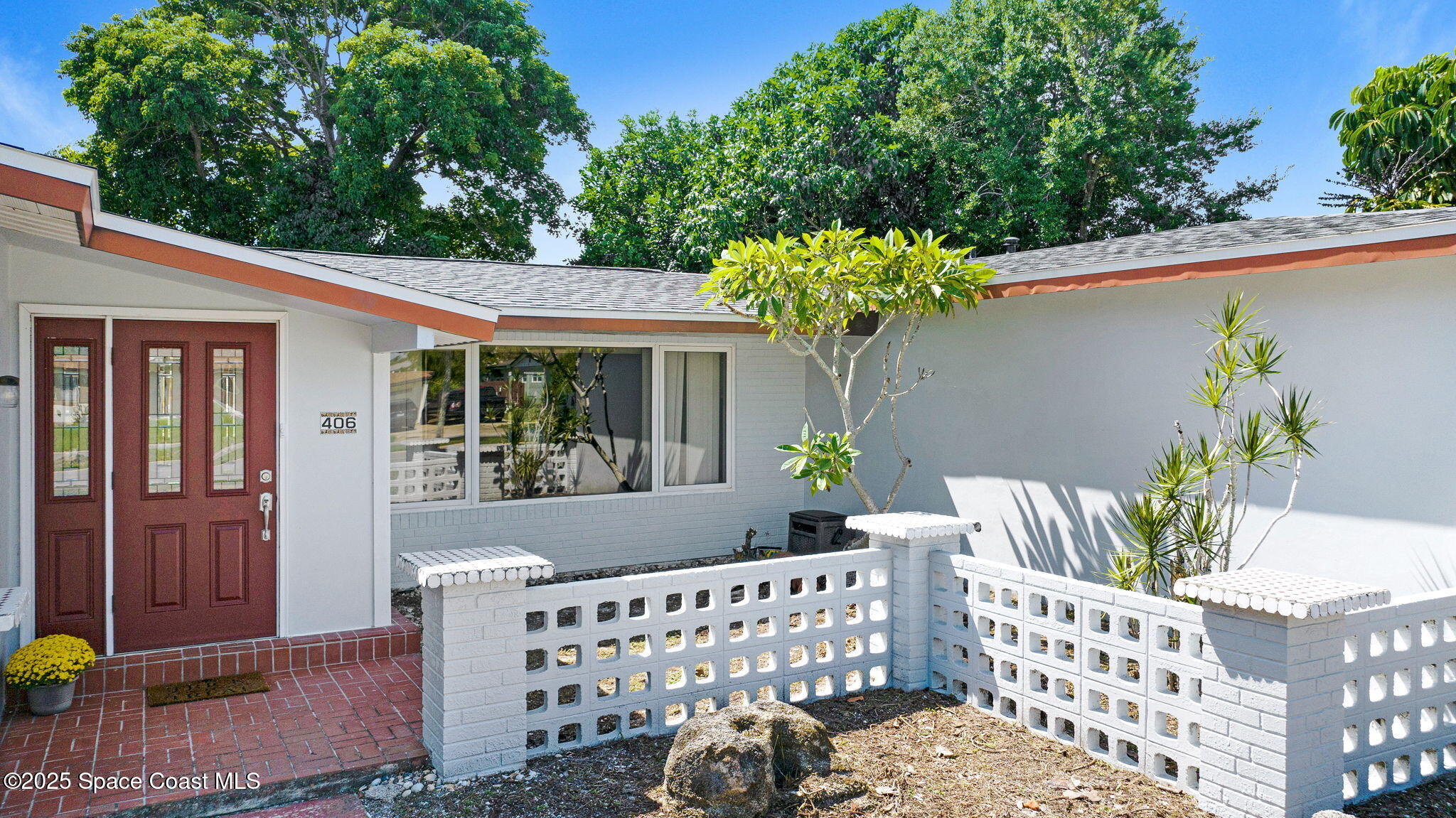 406 Skylark Boulevard