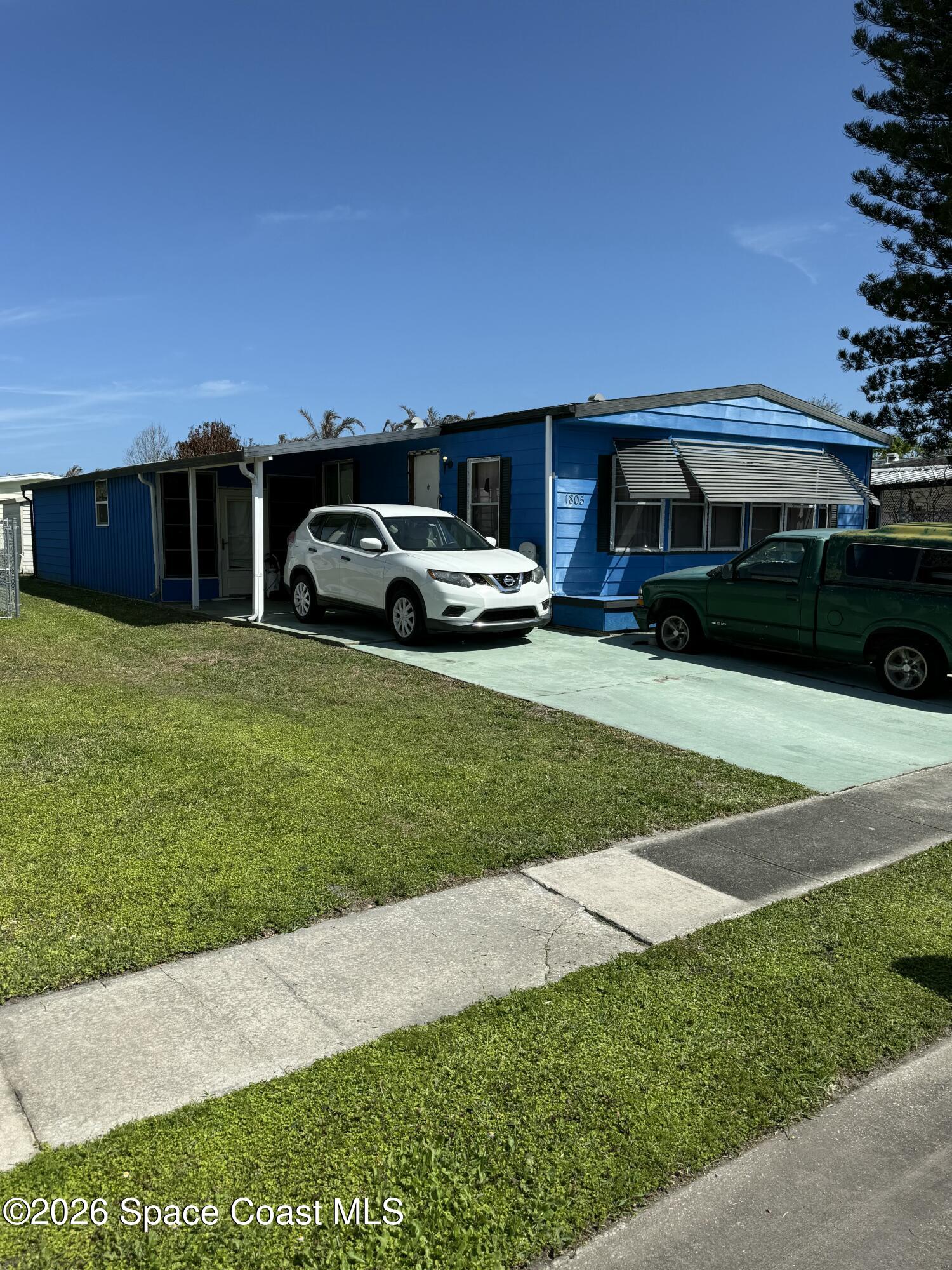 1805 Mango Street NE