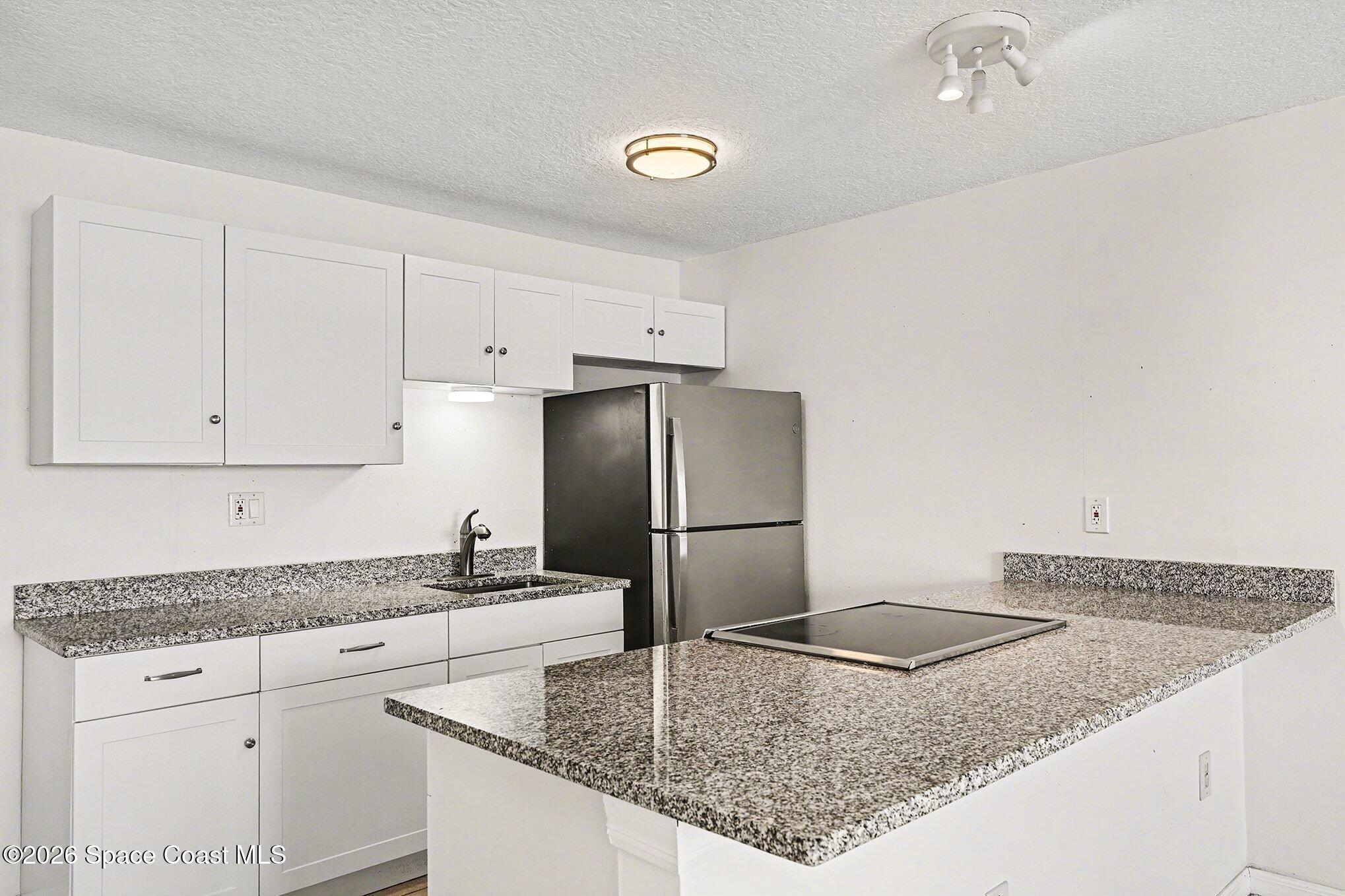 190 E Olmstead Drive F28