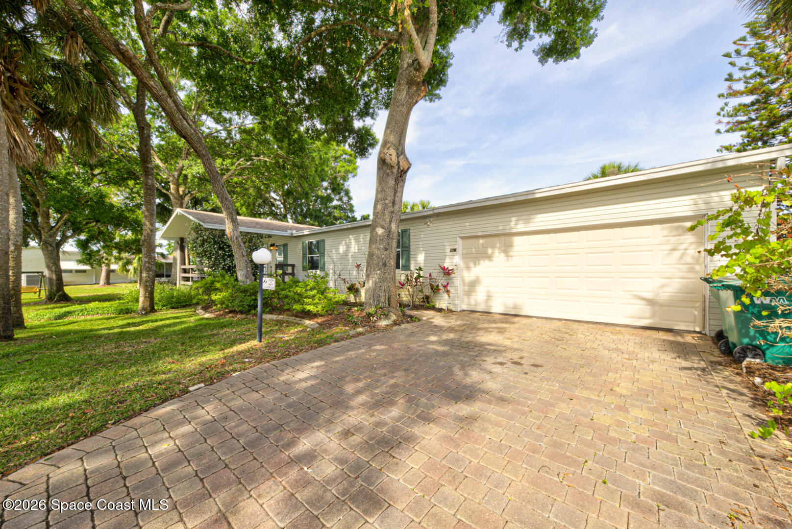 176 Woodsmill Boulevard 177