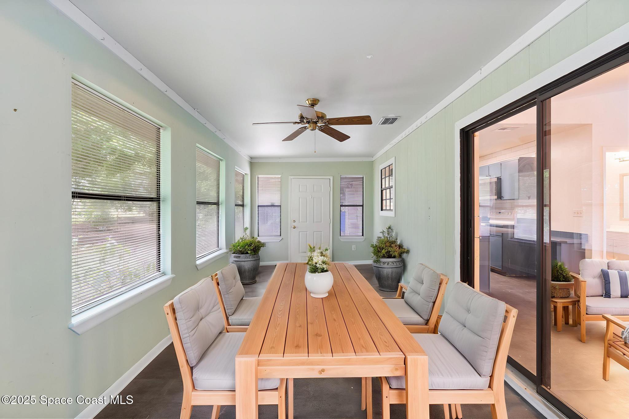 500 Aviation Avenue NE