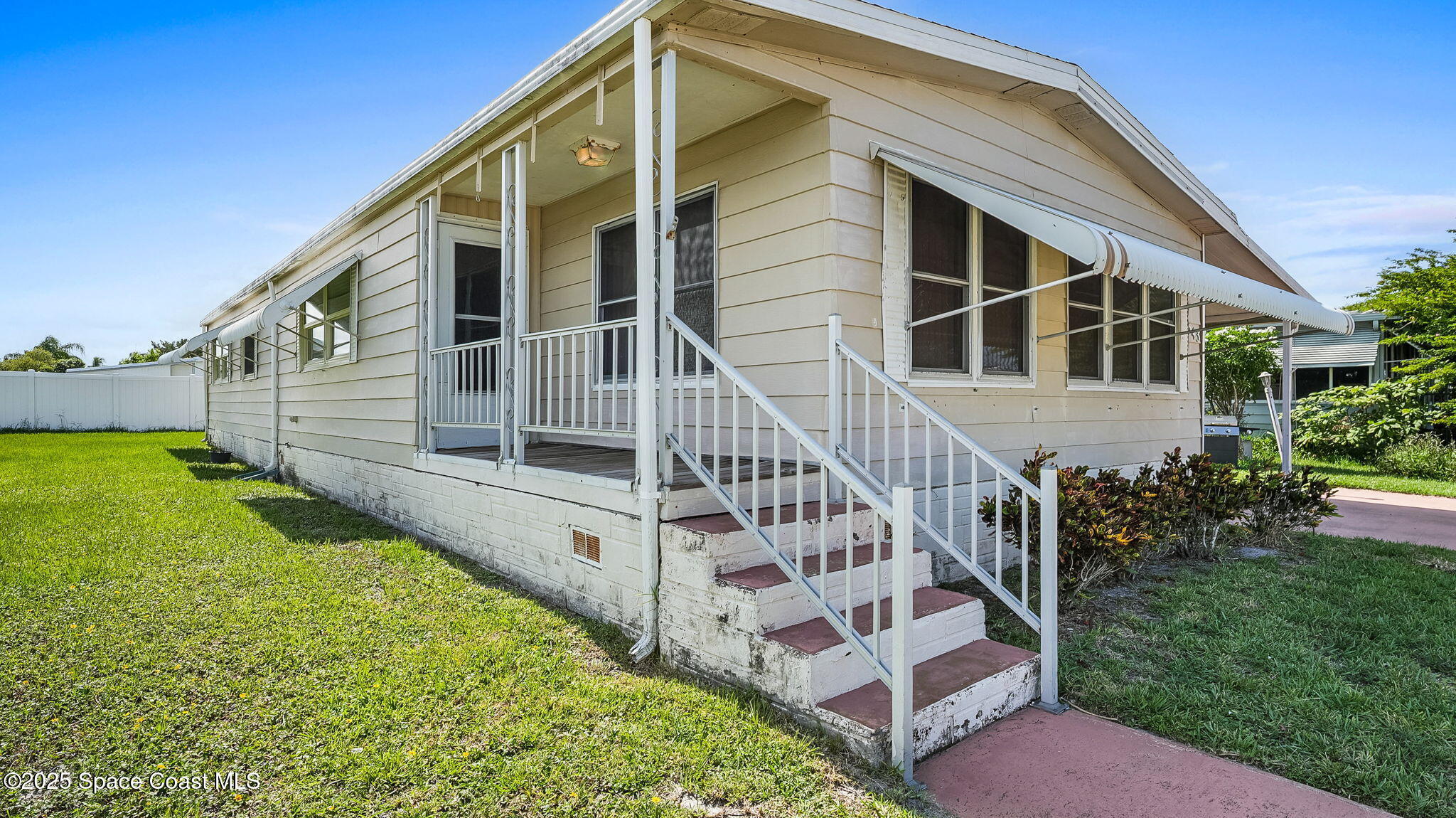 543 Ruth Circle