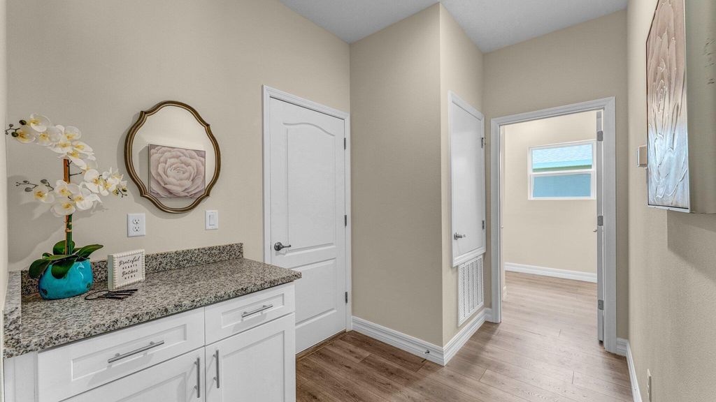 Photo of 933 Tupelo Road SW, Palm Bay, FL 32908 (MLS # 1055838)