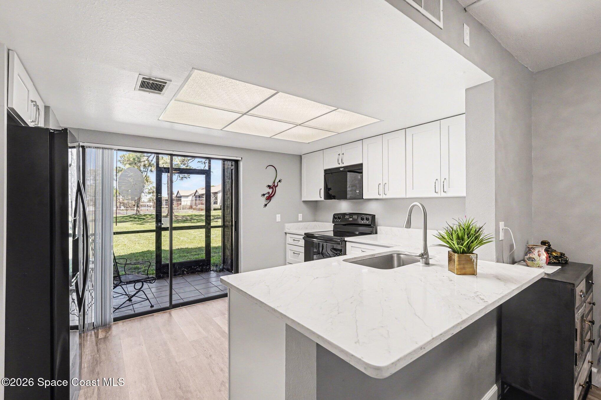 1515 Huntington Lane 812