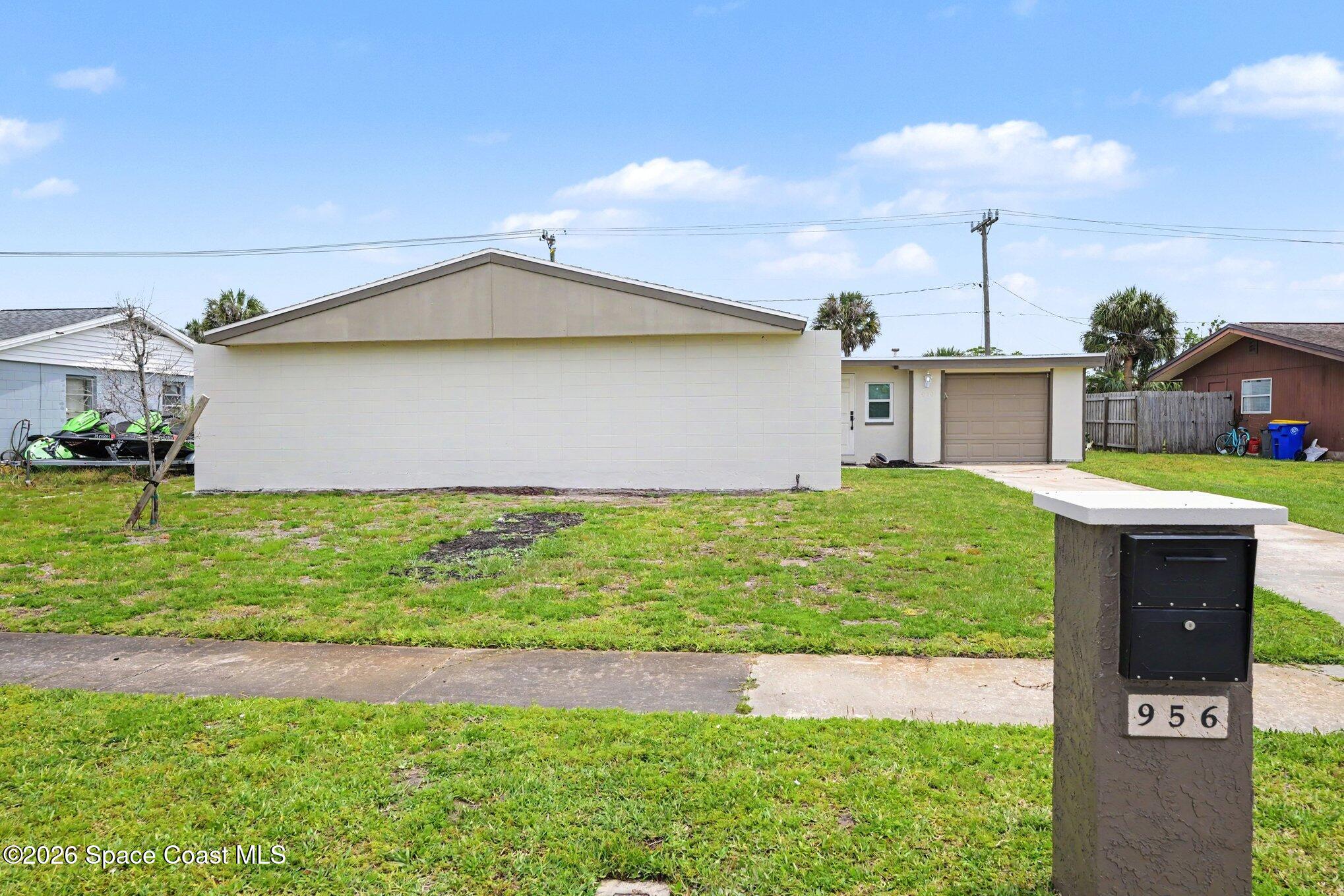 956 Beechfern Lane