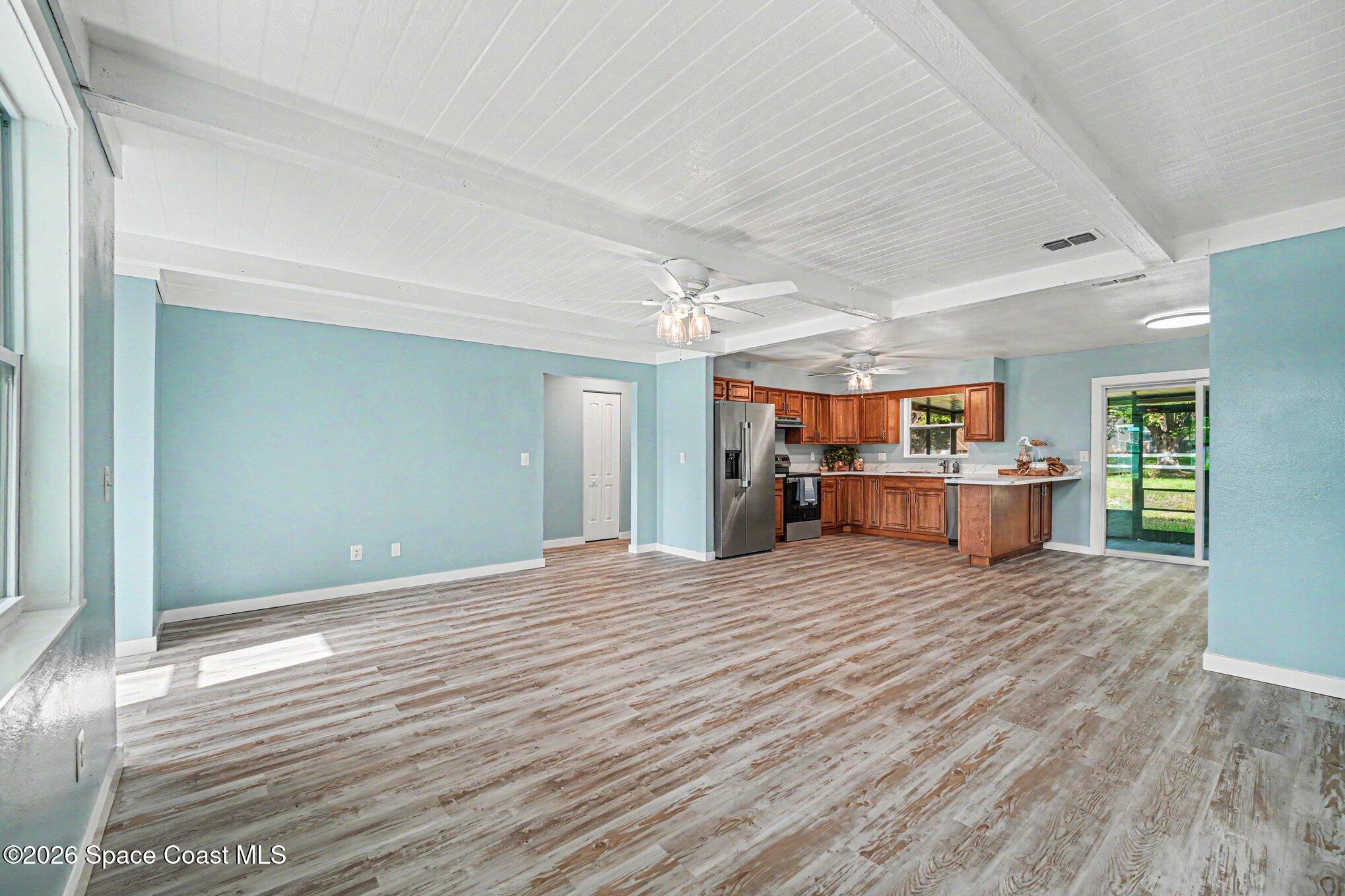 3087 Sea Gate Circle