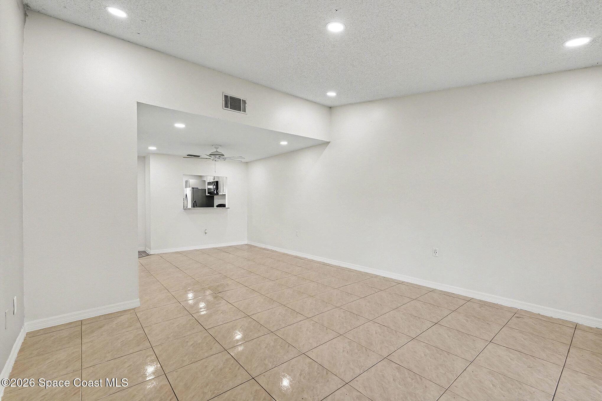 1575 Bunker Hill Court