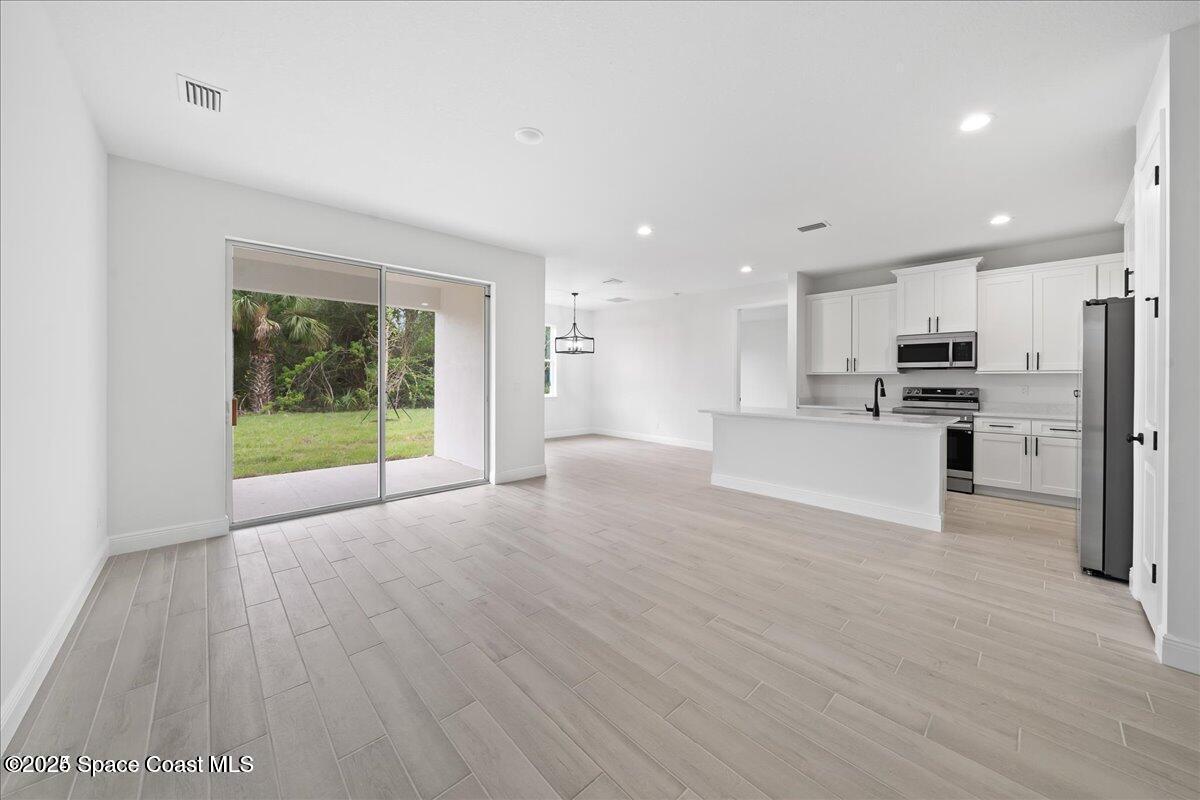 2139 Sans Souci Avenue SE