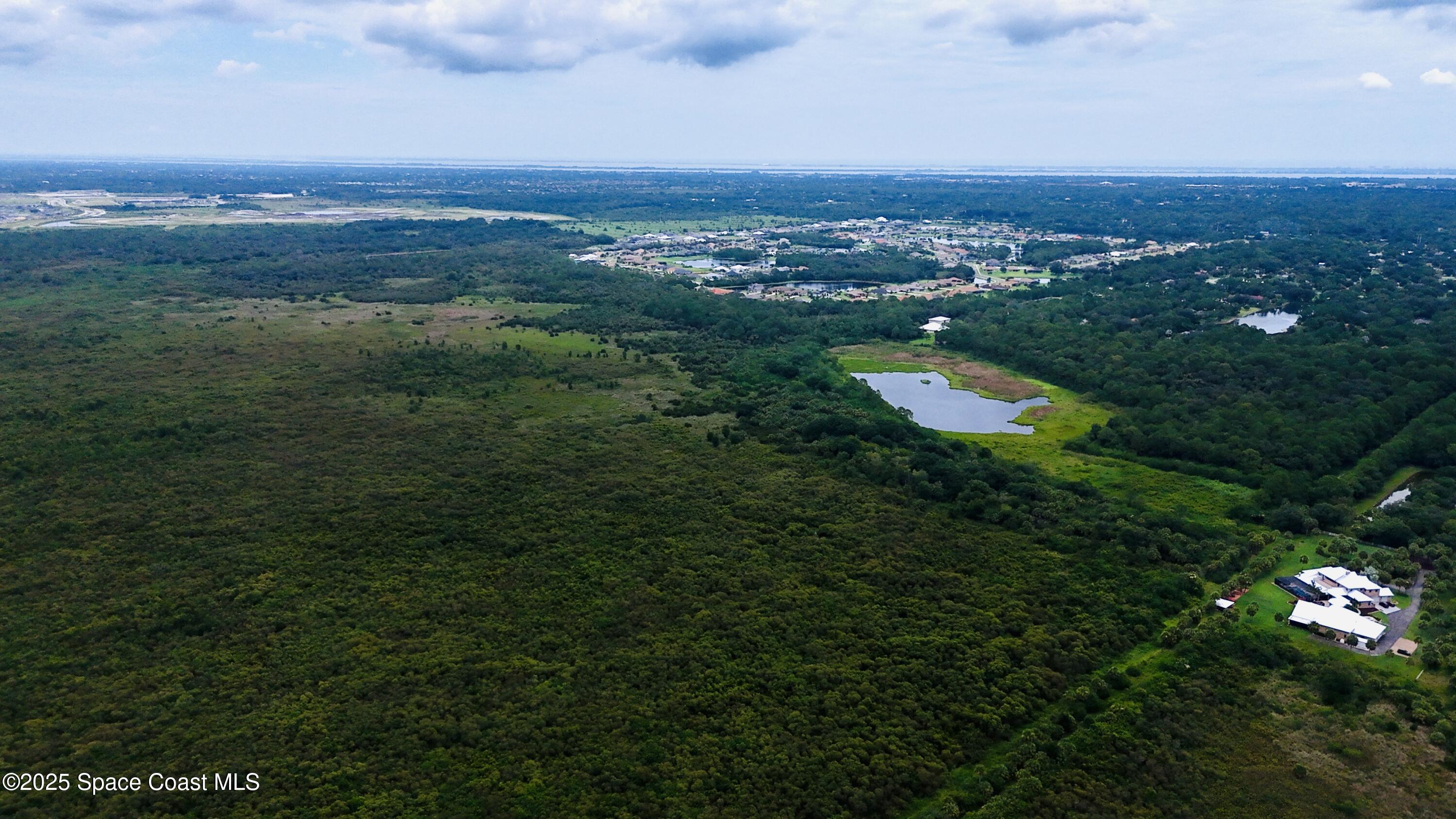 186.59 Acres Of Vacant Land