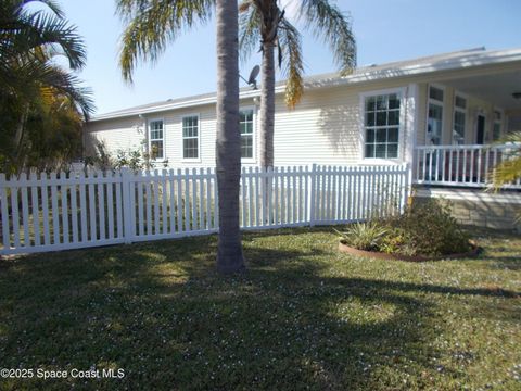 A home in Barefoot Bay