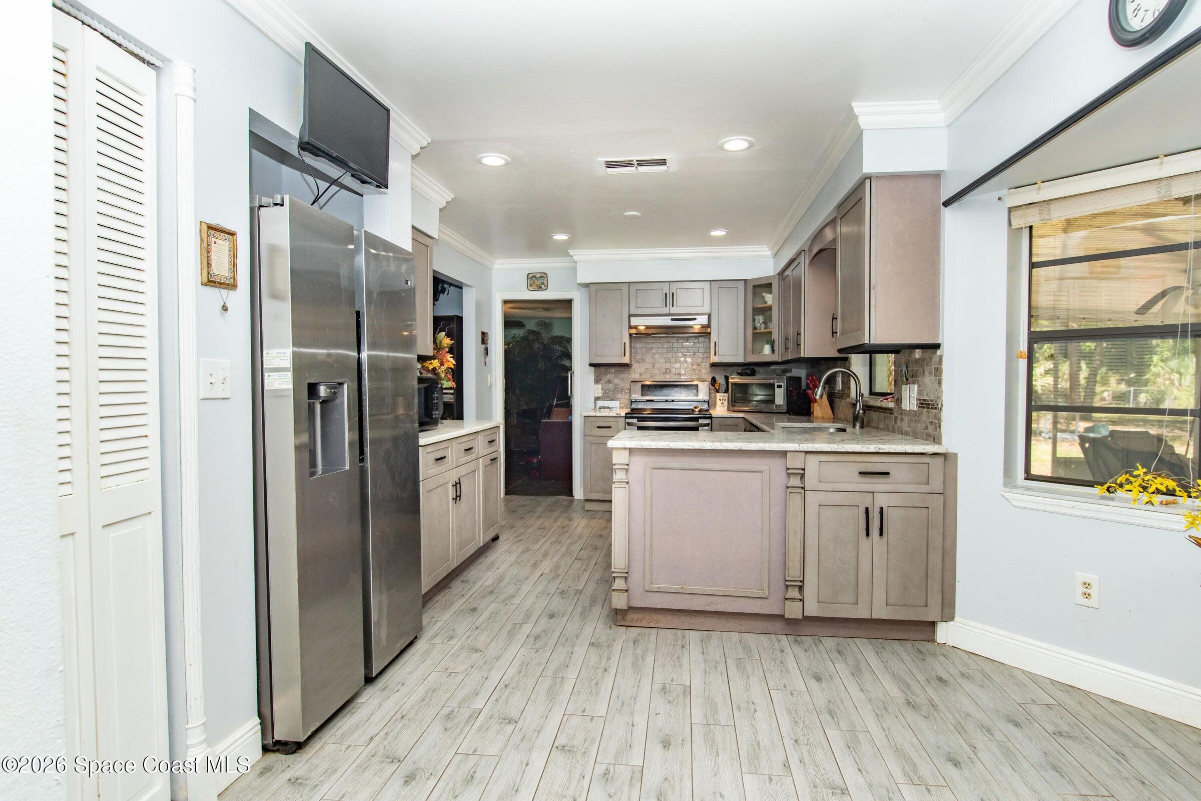 4022 Canaveral Groves Boulevard