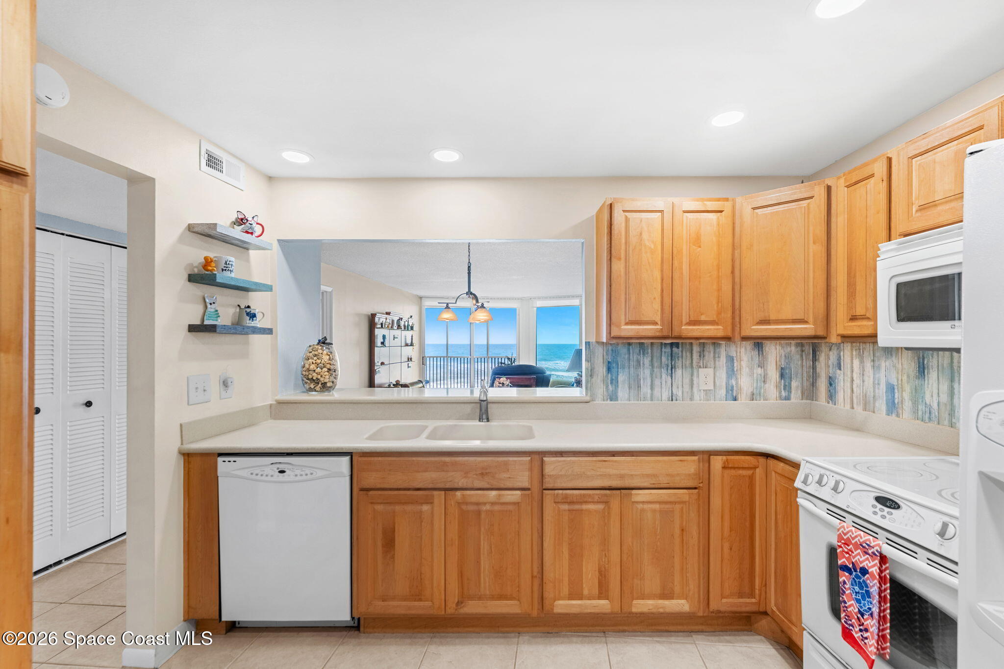 1175 Highway A1a 308
