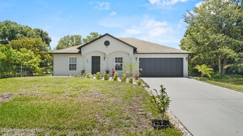 160 Eureka Avenue NE Palm Bay FL 32907