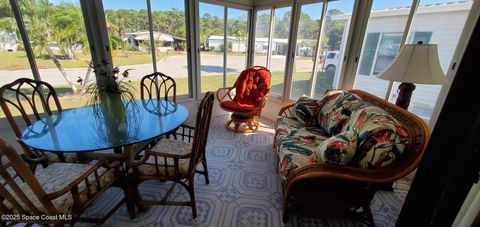 A home in Barefoot Bay