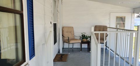 A home in Barefoot Bay
