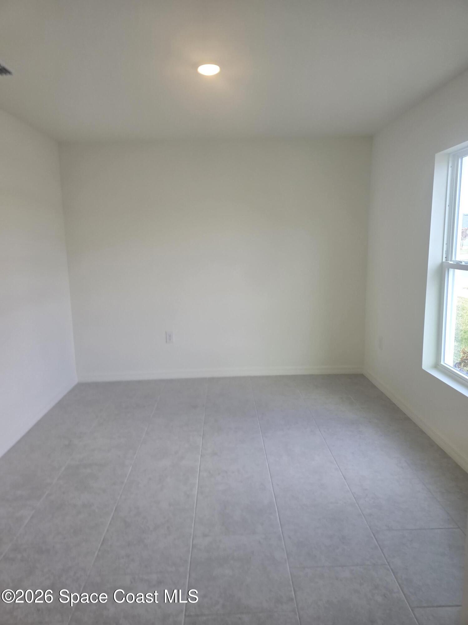 981 SW Richmond Circle SW