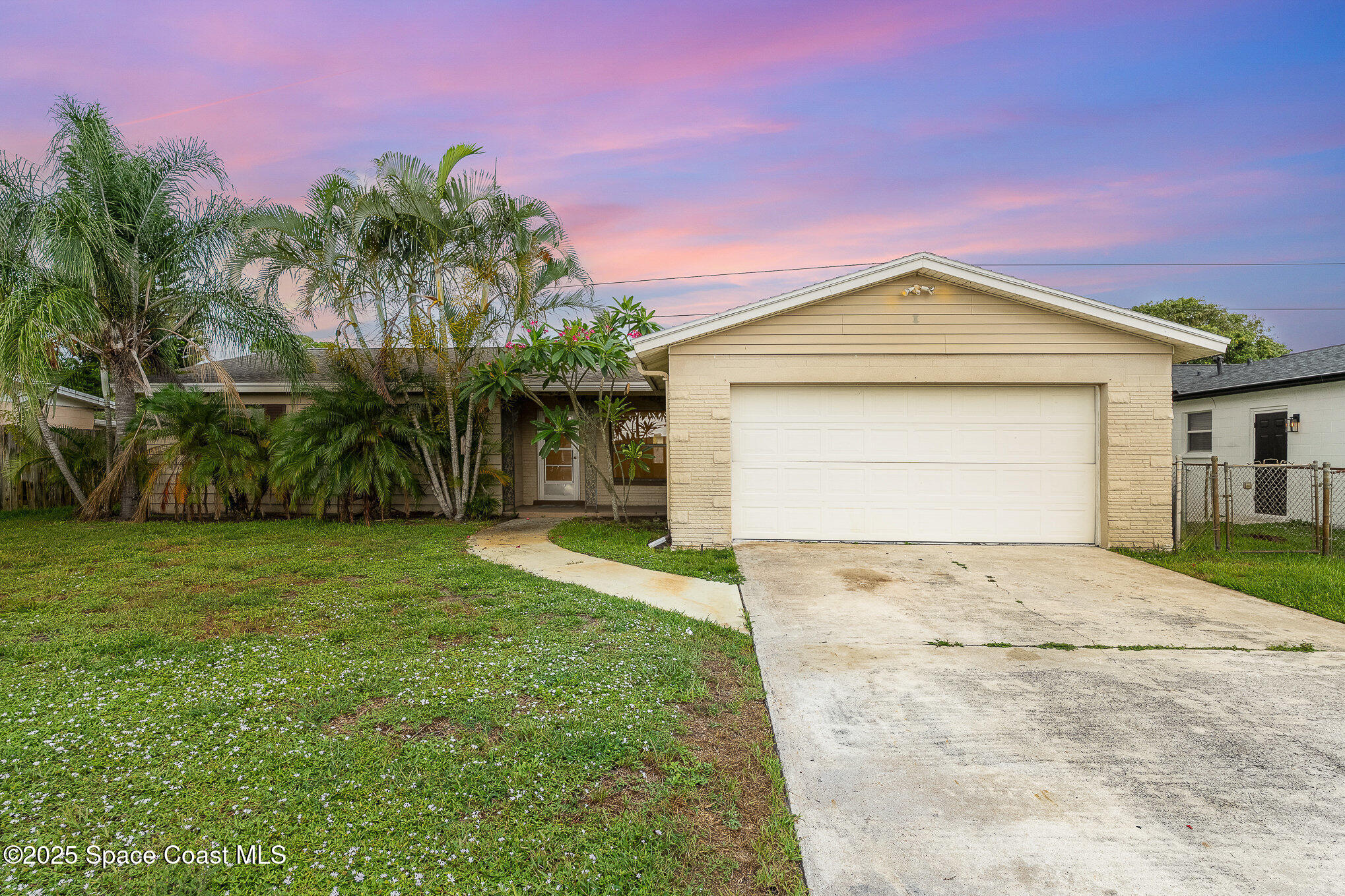 978 Nagle Drive