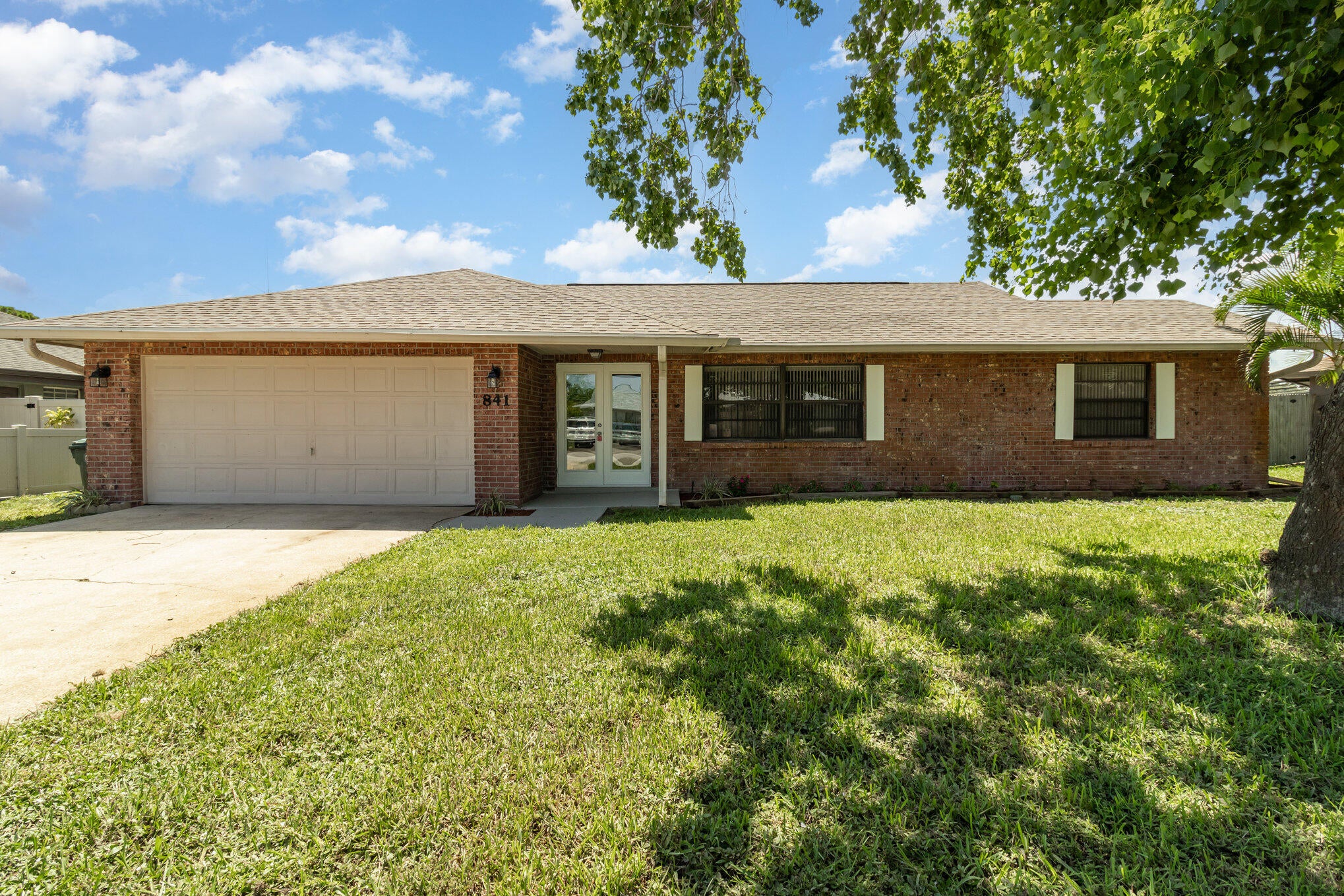 841 Raintree Avenue