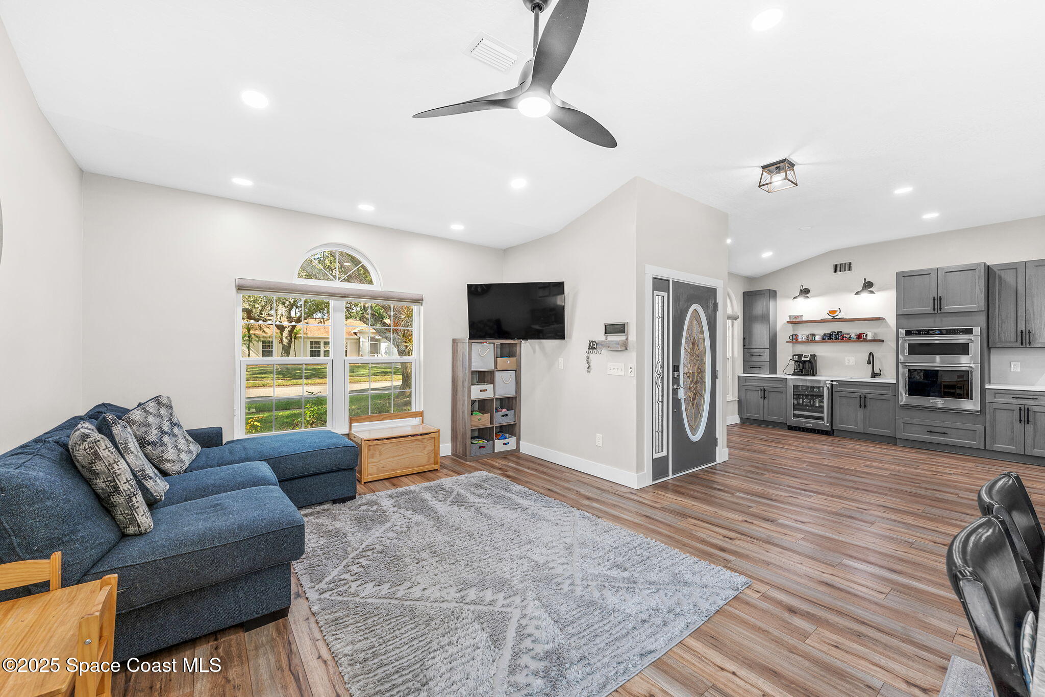 1218 Rolling Meadows Drive