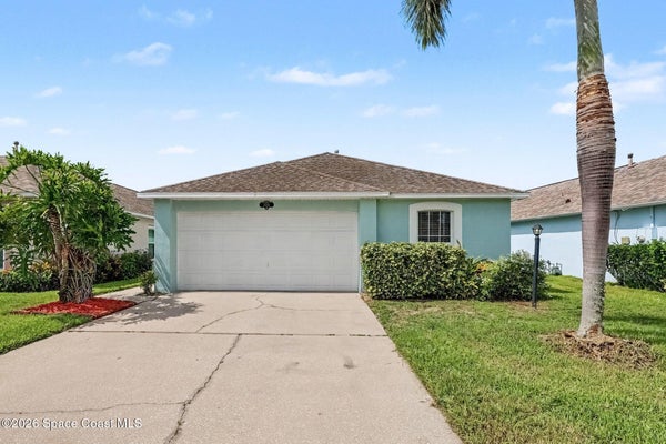 2056 REDWOOD CIR NE, PALM BAY, FL 32905 - Image f72df215d76ec9fee4769f3d32f2572e/2571205723