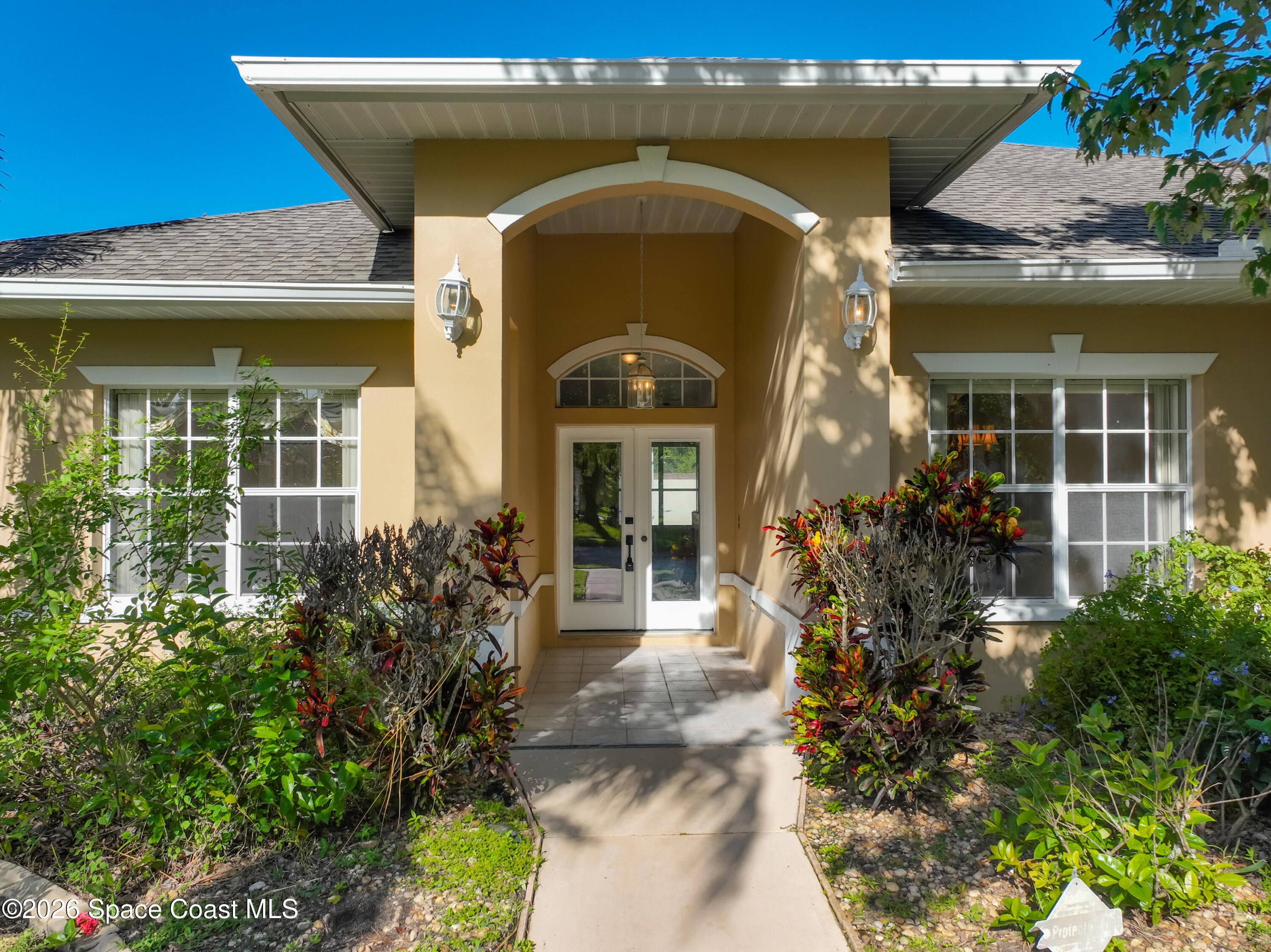 3677 Whisperwood Circle