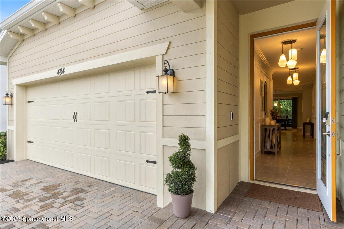 484 Veridian Circle NW