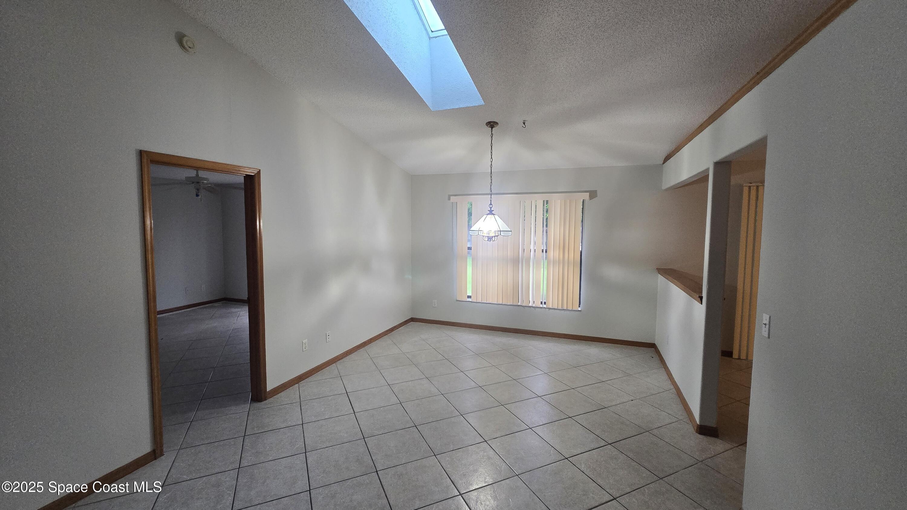 1566 Heartwellville Street NW