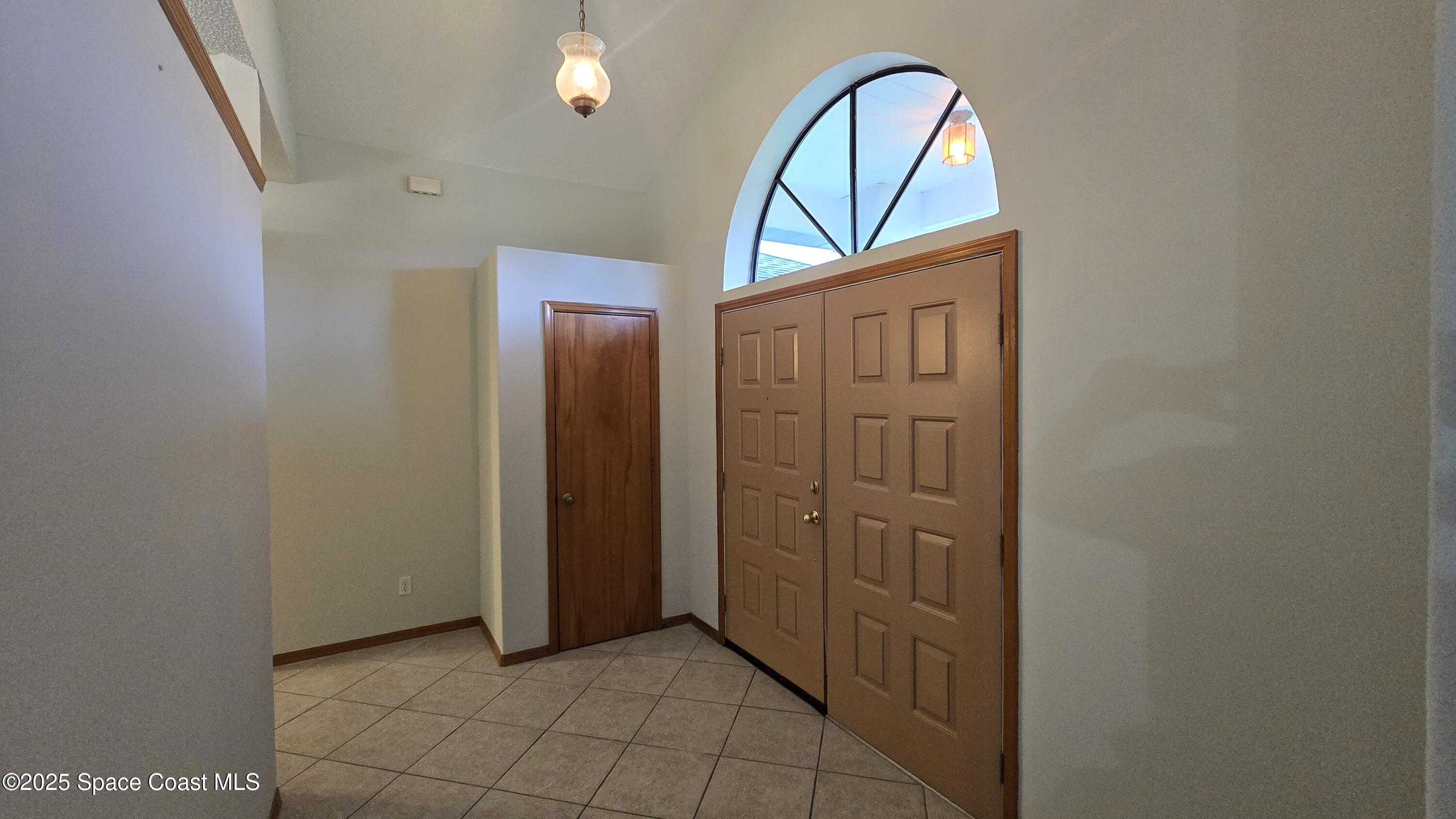 1566 Heartwellville Street NW