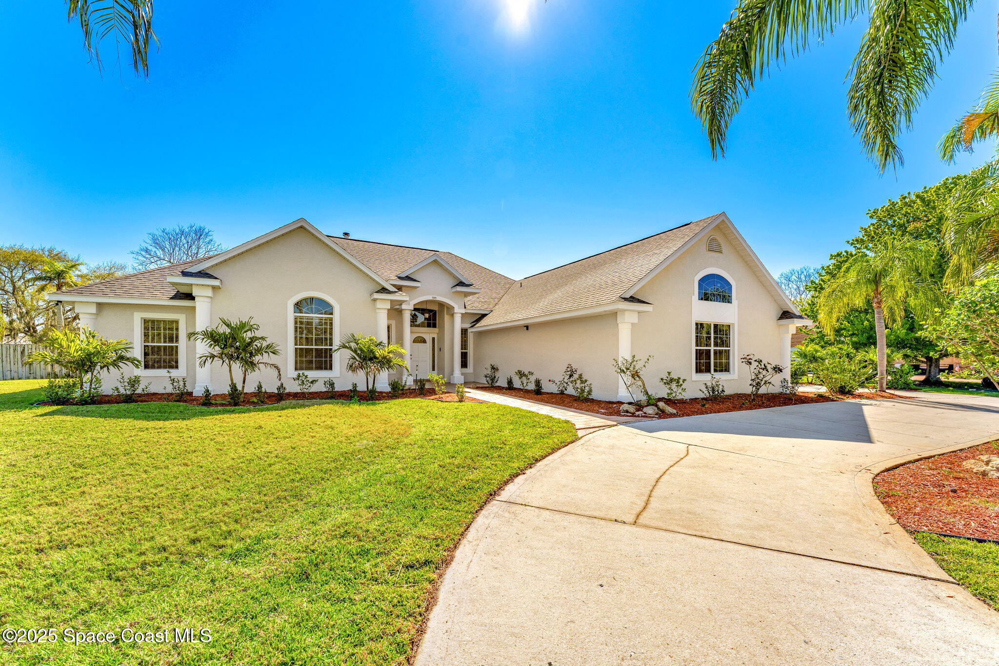 125 Oyster Place